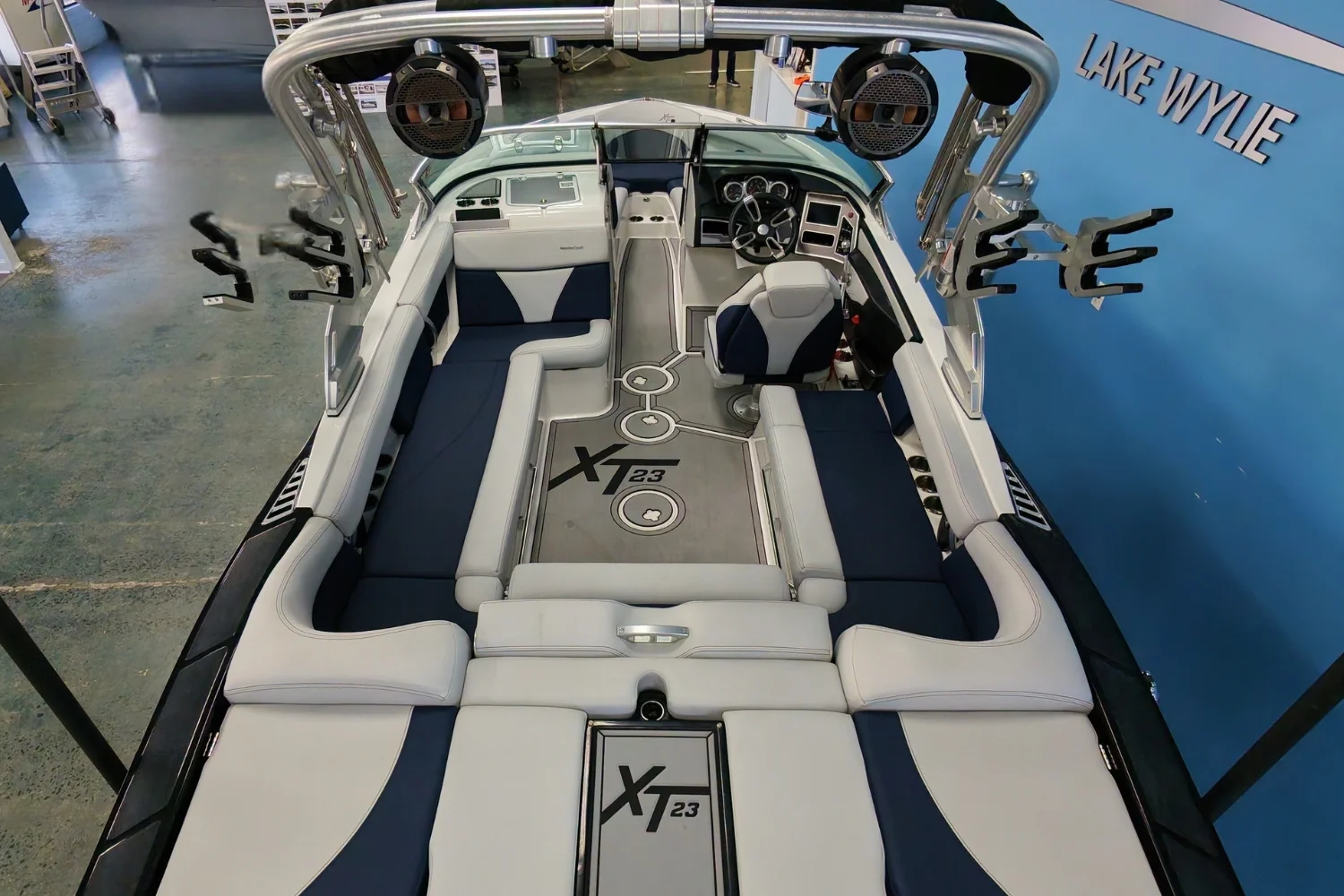 2021 Mastercraft XT23 Image Thumbnail #10