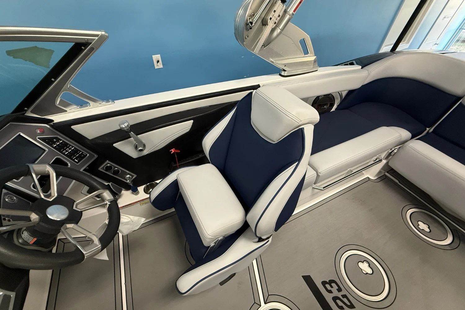 2021 Mastercraft XT23 Image Thumbnail #14