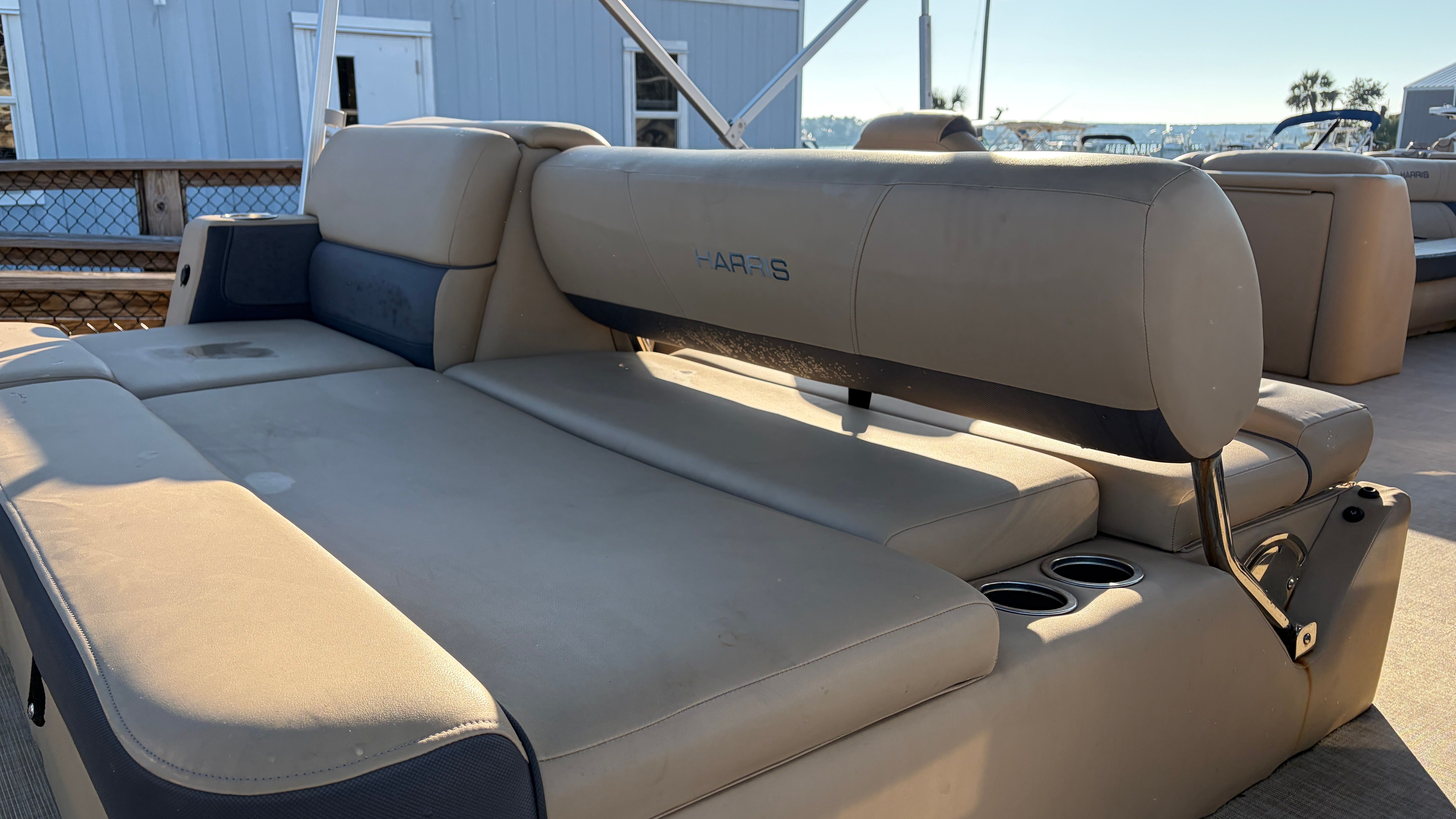 2023 Harris Cruiser 250 Image Thumbnail #12