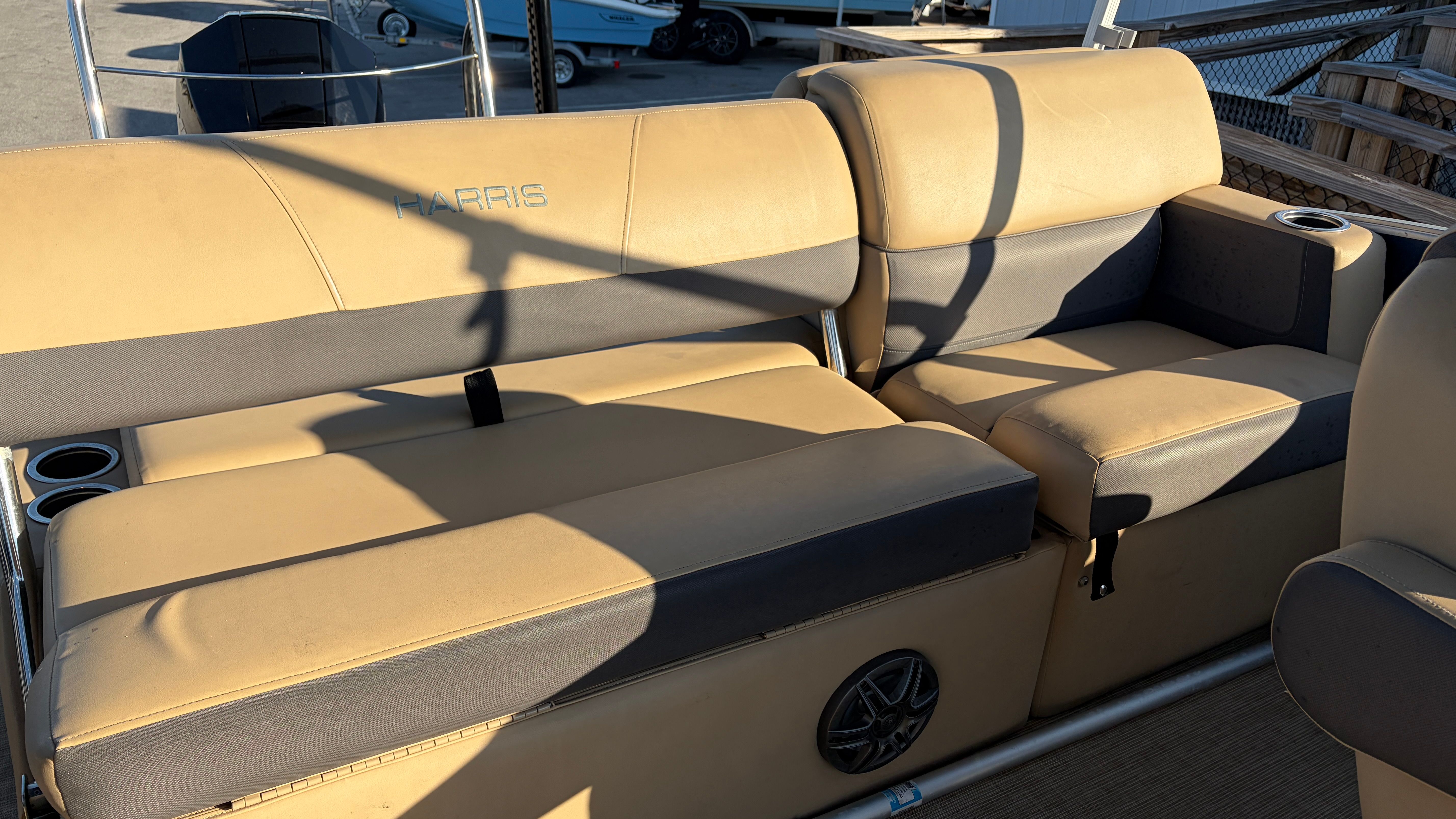 2023 Harris Cruiser 250 Image Thumbnail #14