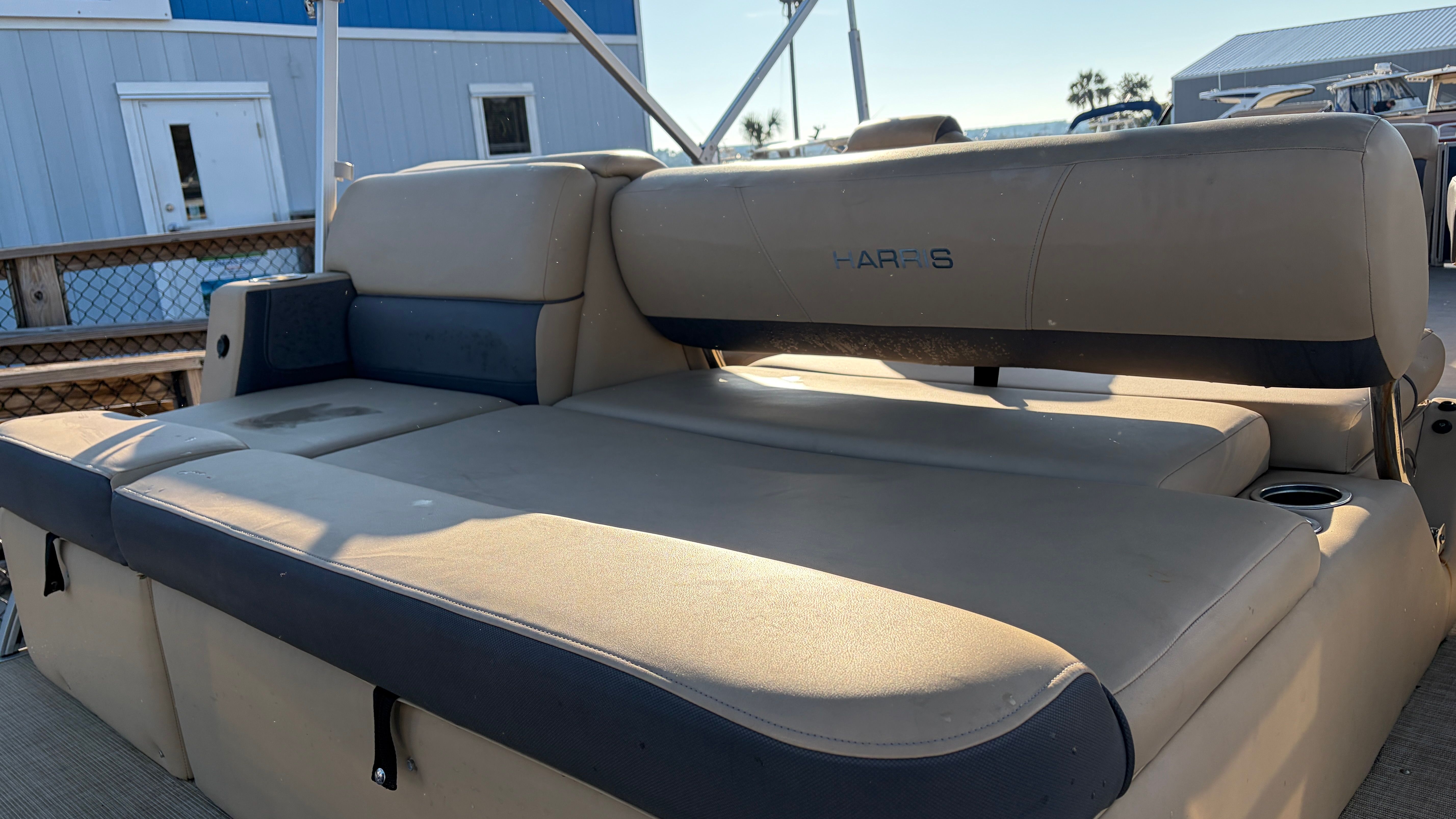 2023 Harris Cruiser 250 Image Thumbnail #11