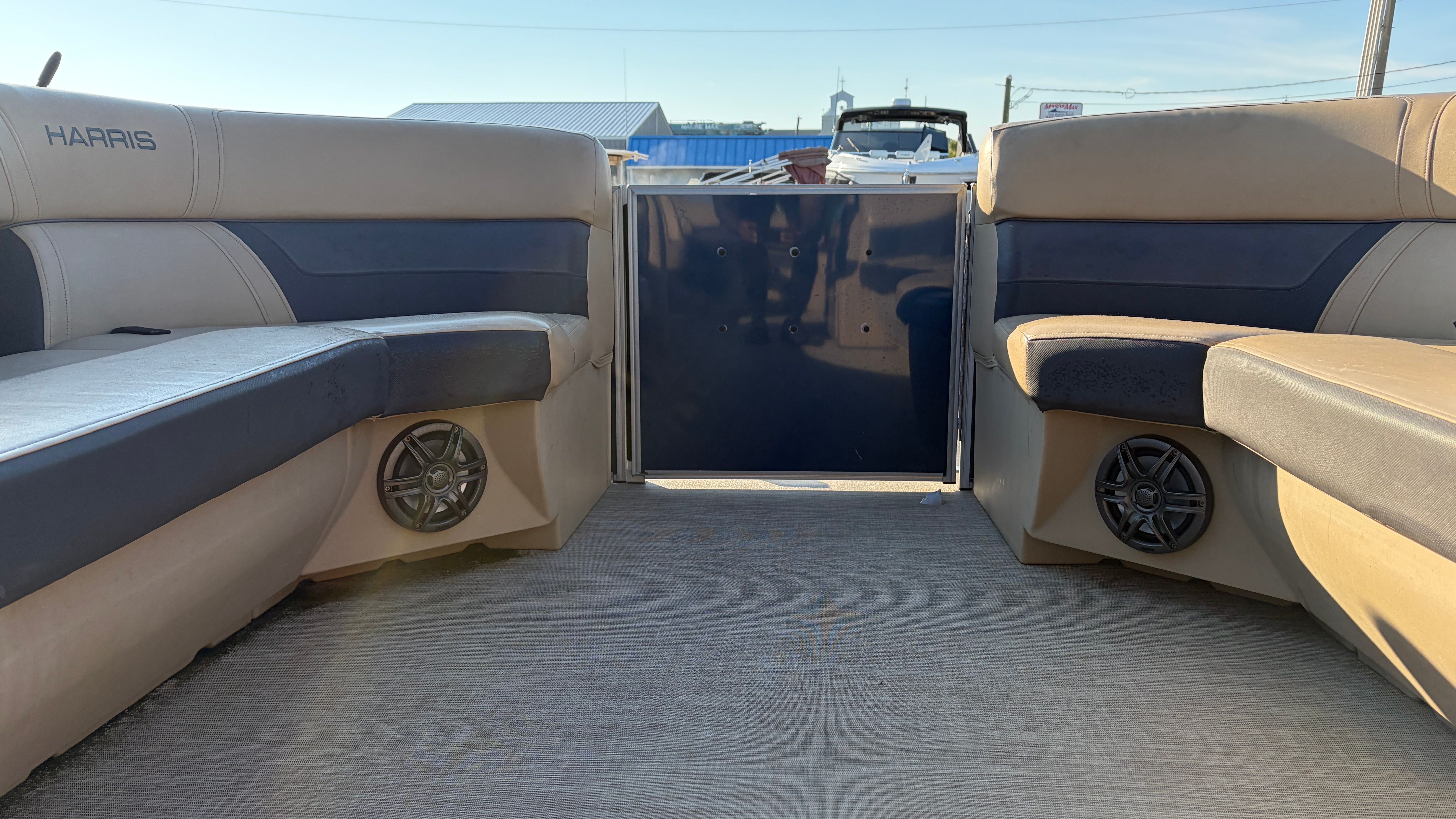 2023 Harris Cruiser 250 Image Thumbnail #26