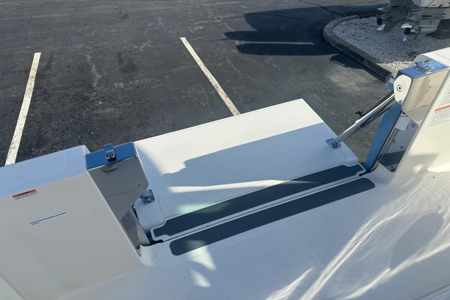 2026 Boston Whaler 280 Dauntless Image Thumbnail #6