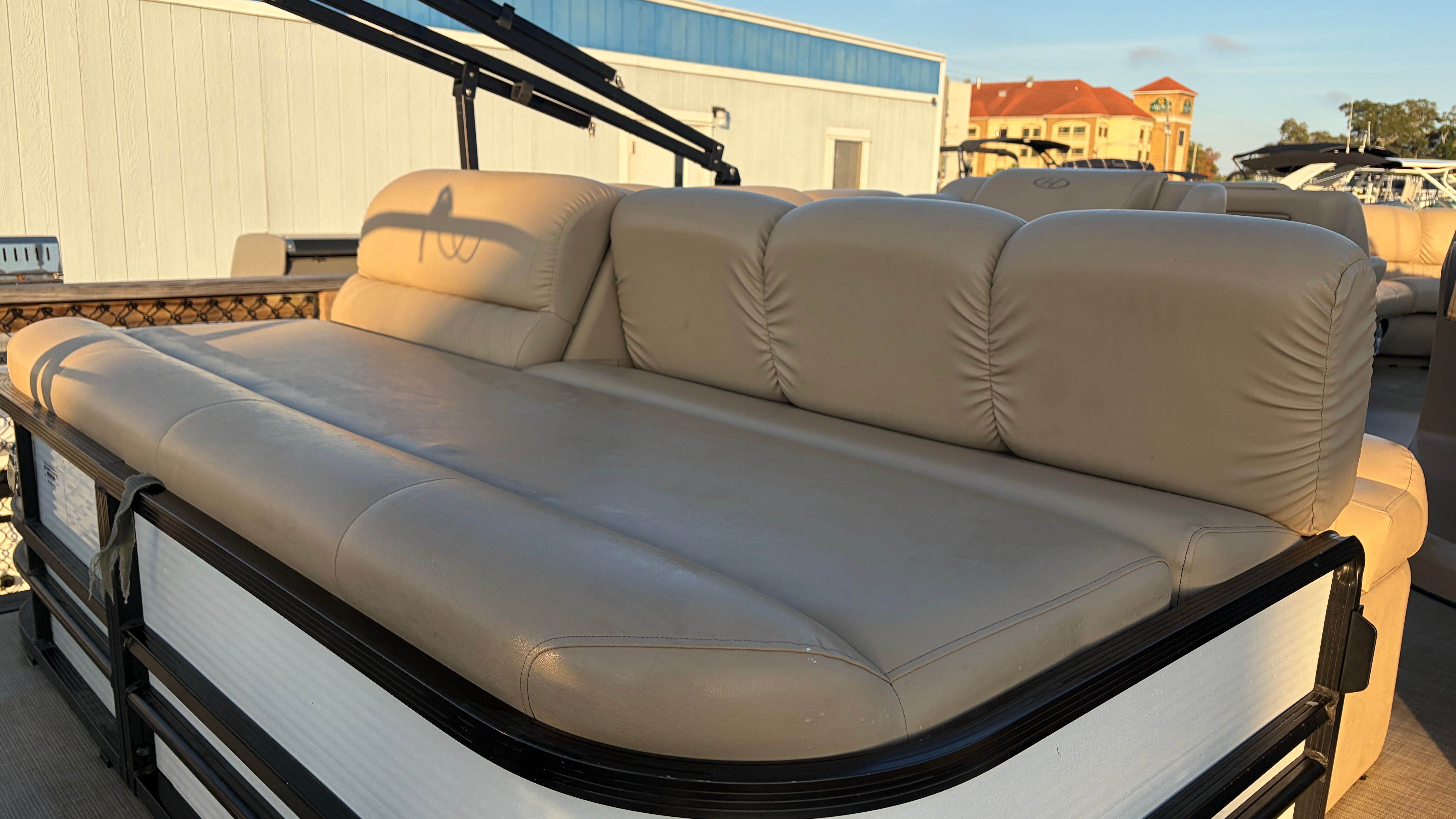 2018 Harris SL240 Image Thumbnail #14