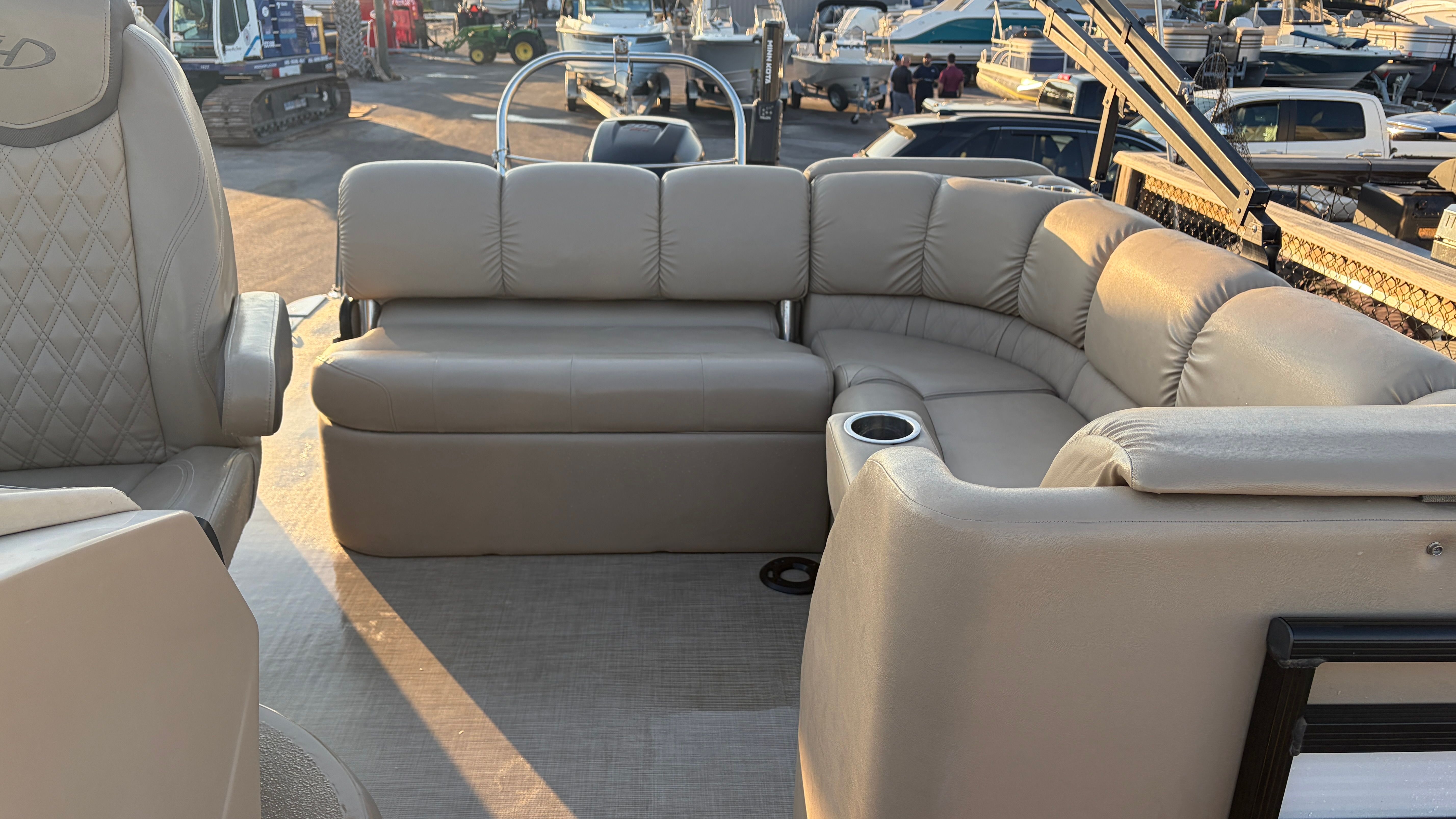 2018 Harris SL240 Image Thumbnail #15