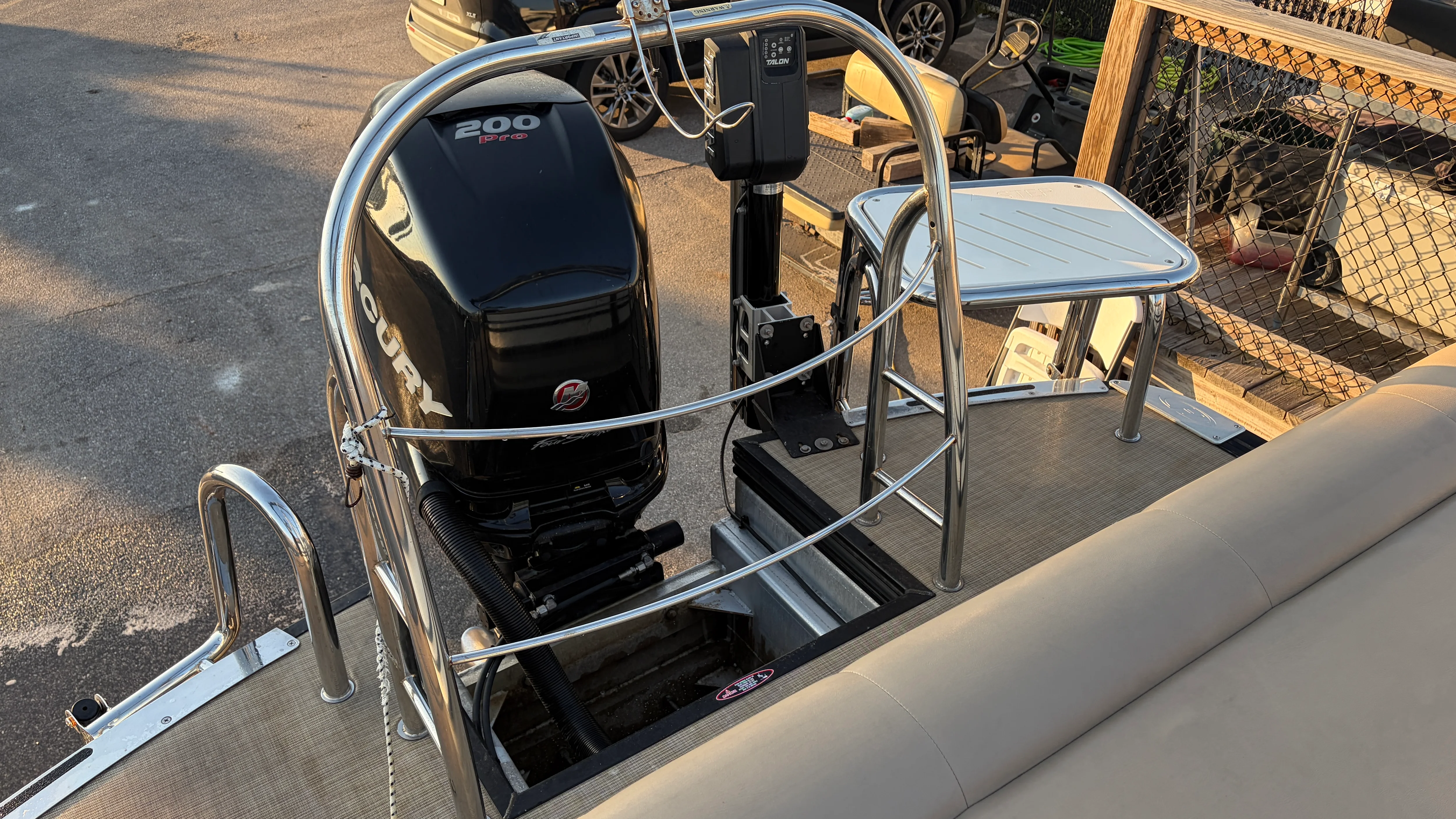 2018 Harris SL240 Image Thumbnail #11