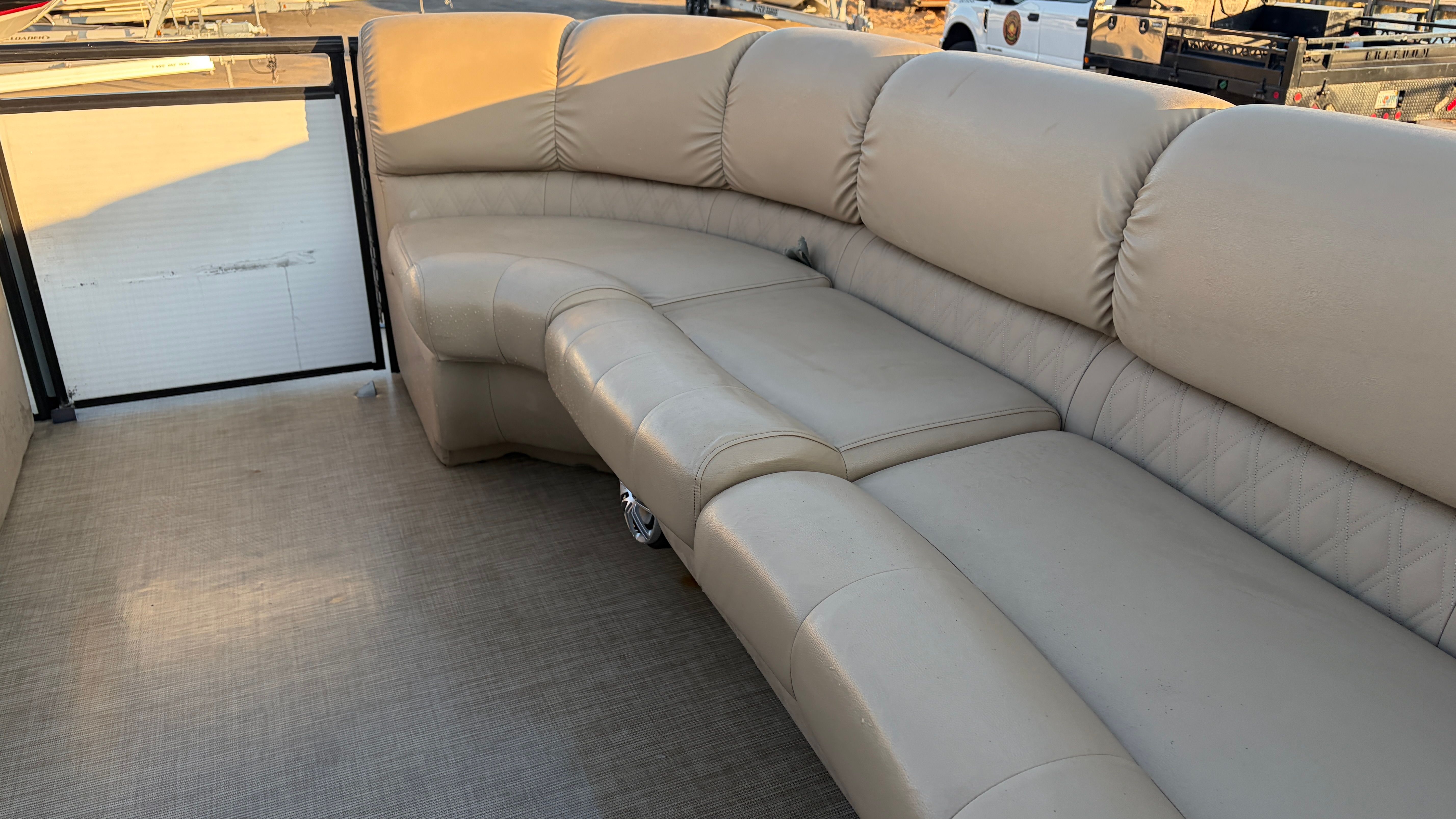 2018 Harris SL240 Image Thumbnail #28