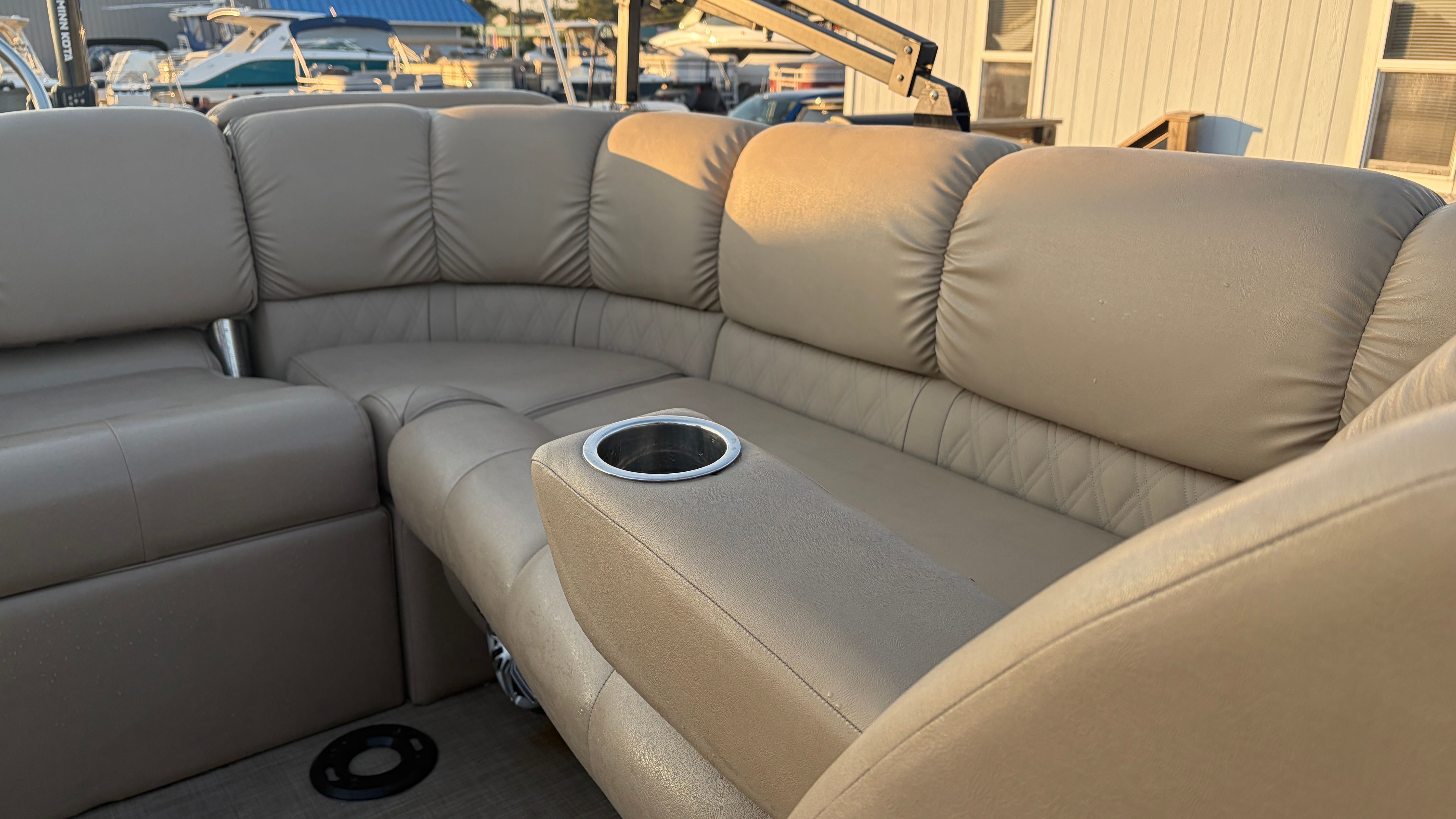 2018 Harris SL240 Image Thumbnail #17