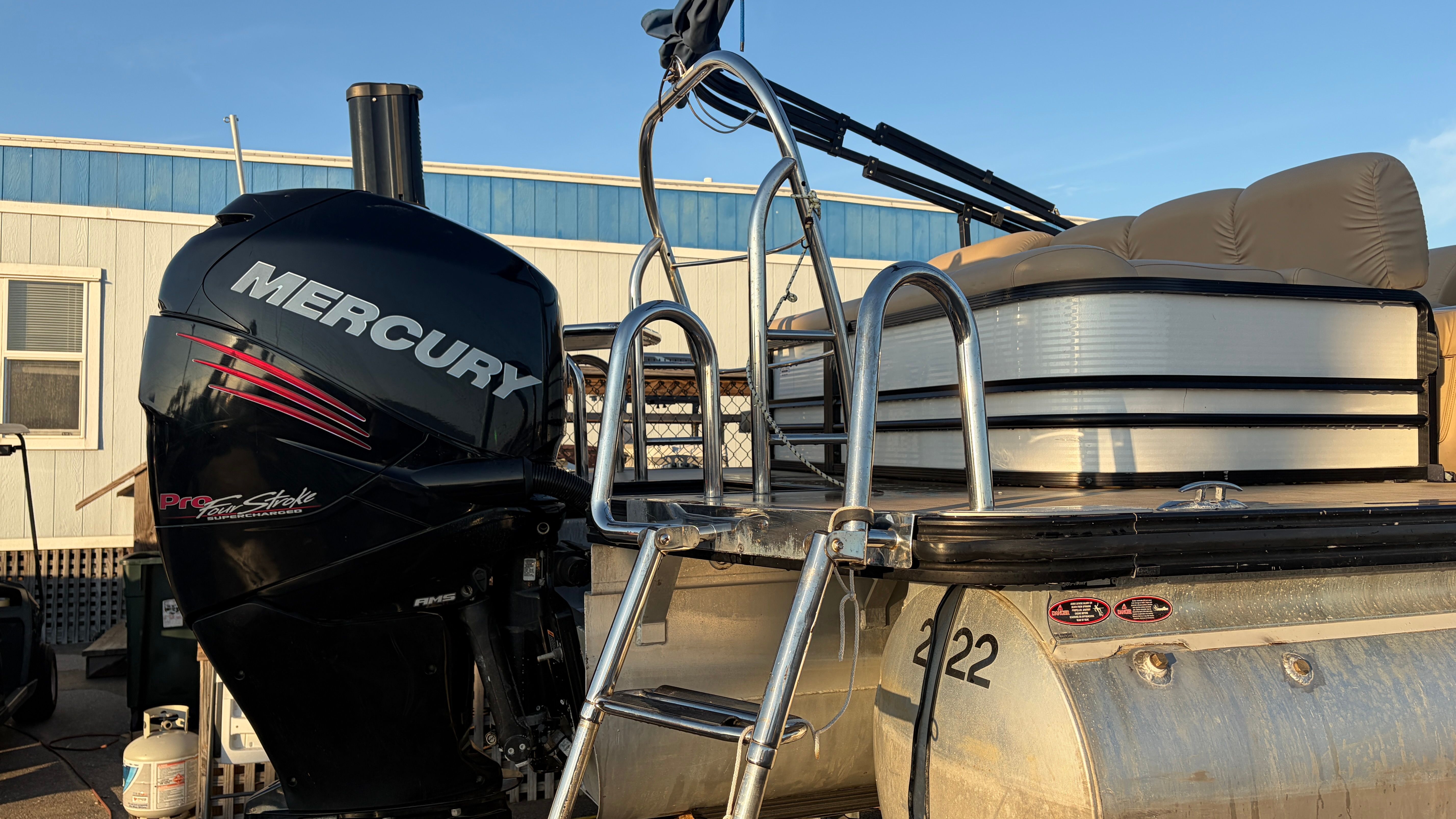 2018 Harris SL240 Image Thumbnail #6