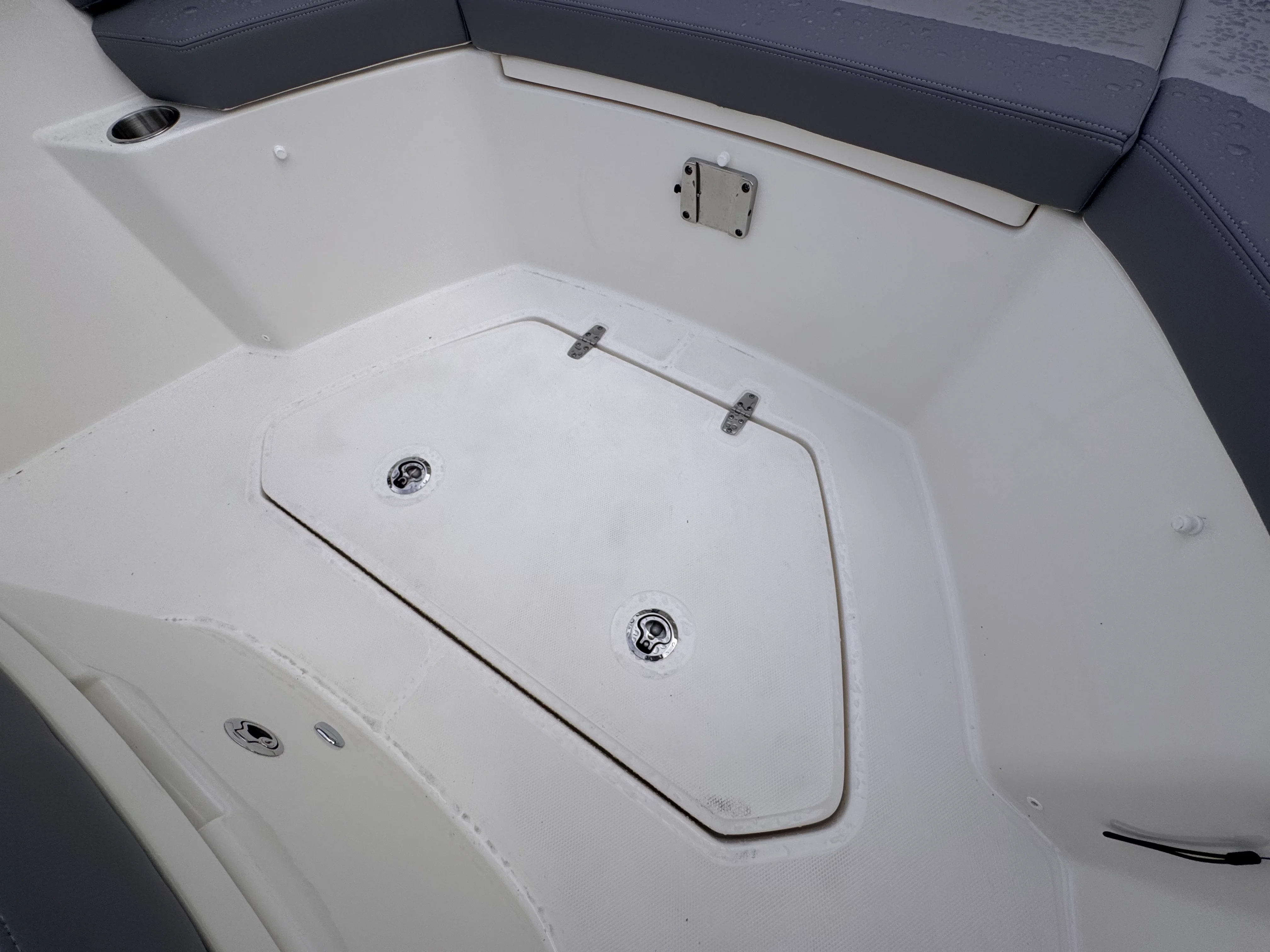 2026 Boston Whaler 330 Outrage Image Thumbnail #26