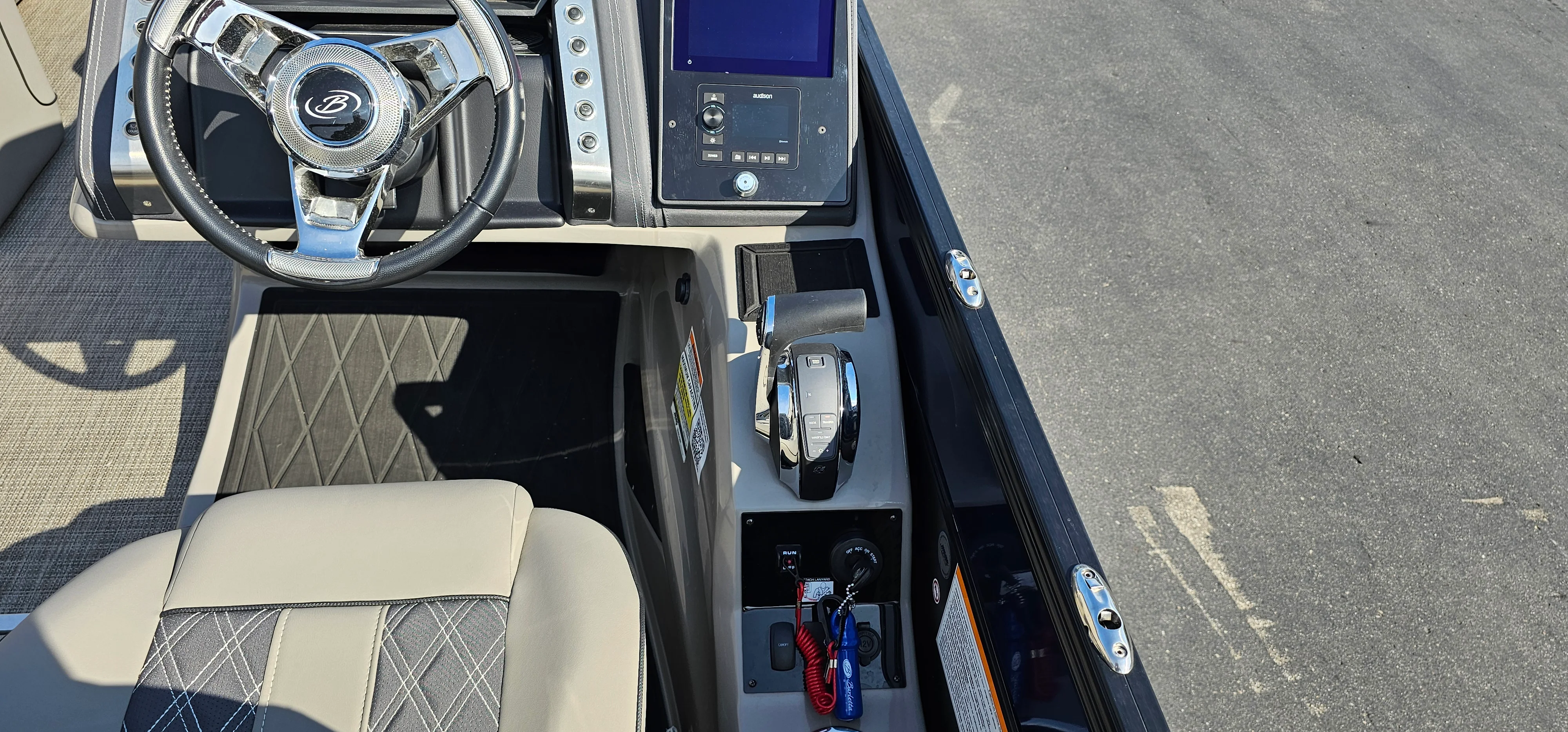 2022 Barletta LUSSO 25UETT Image Thumbnail #19