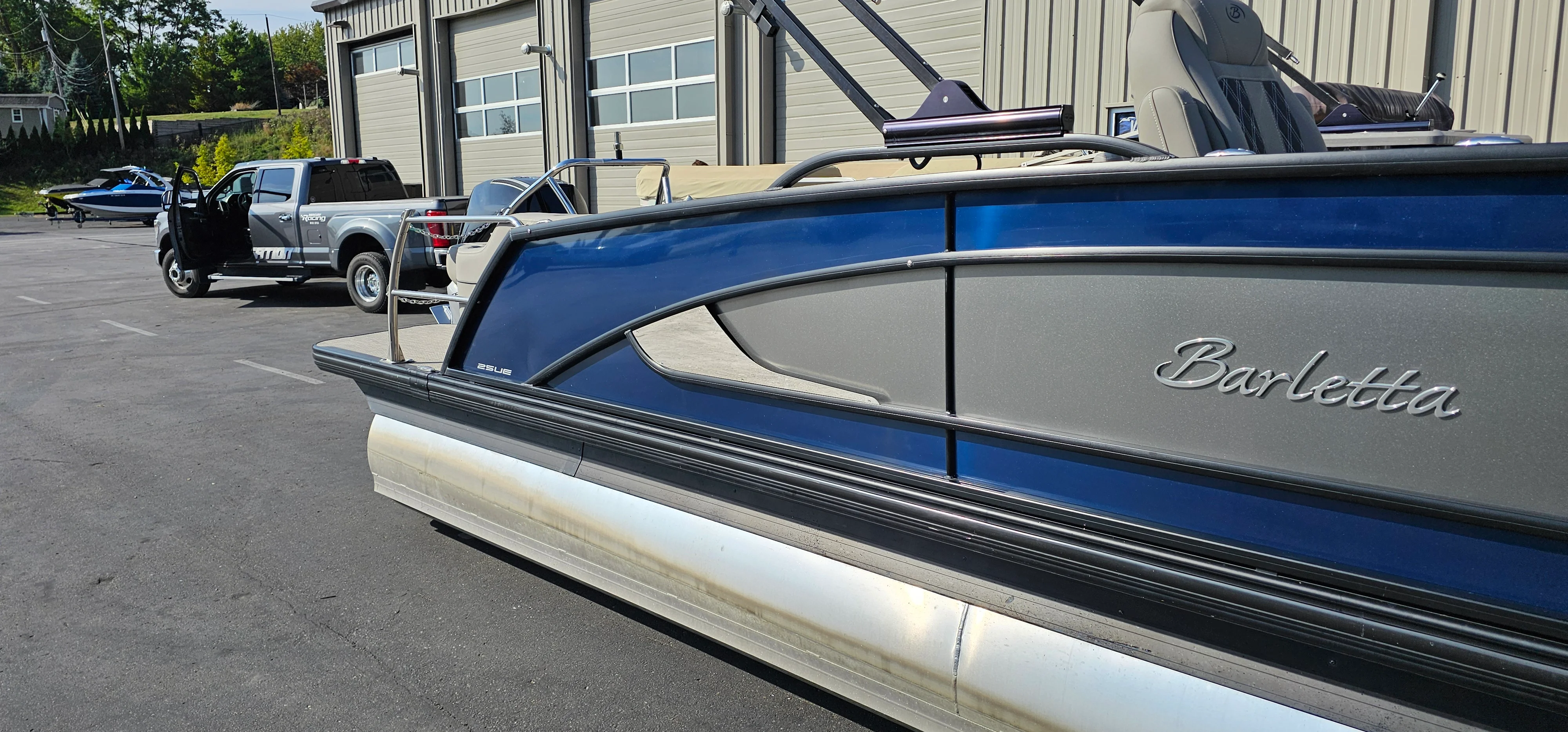 2022 Barletta LUSSO 25UETT Image Thumbnail #7