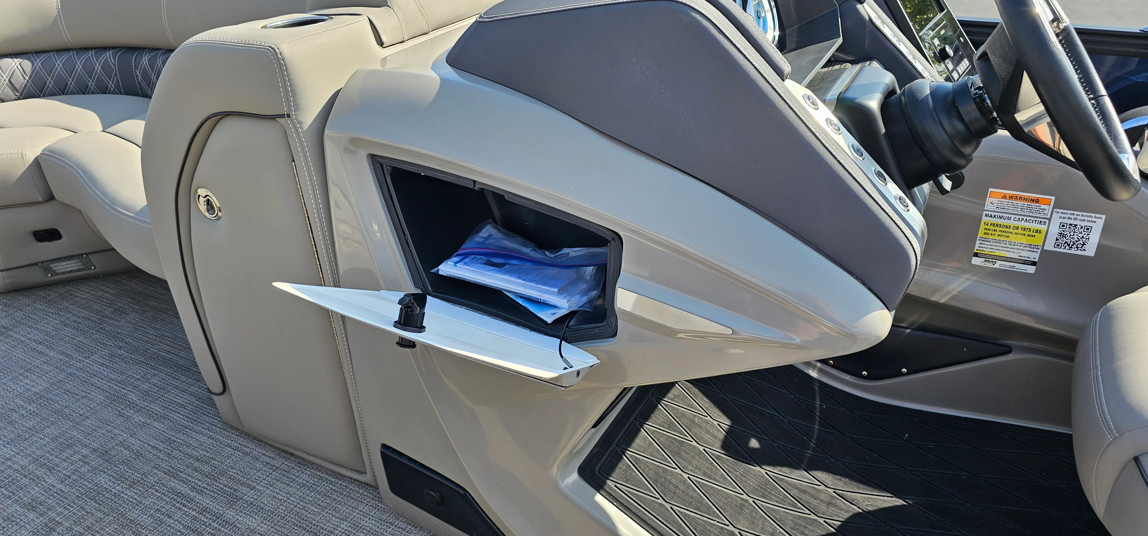 2022 Barletta LUSSO 25UETT Image Thumbnail #23