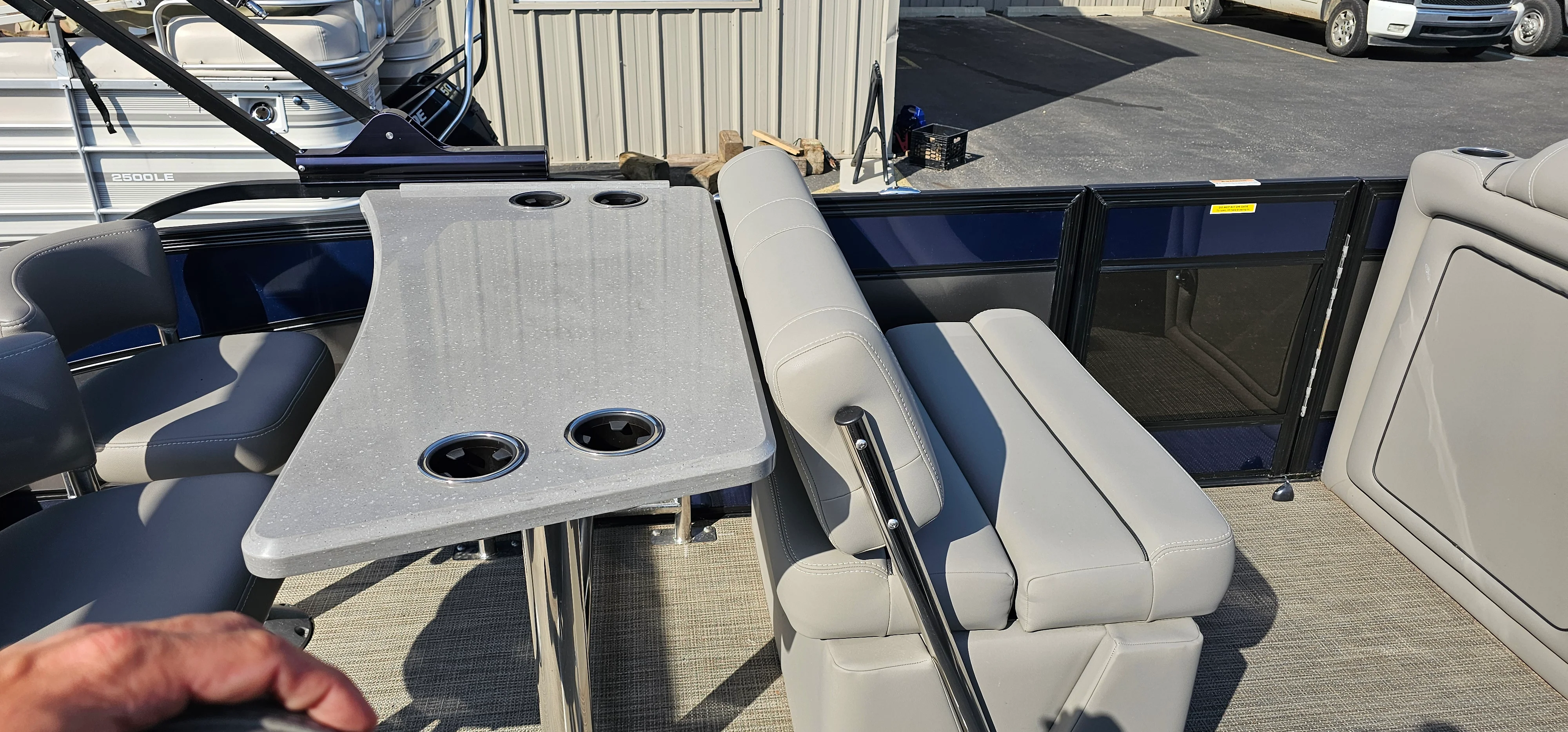 2022 Barletta LUSSO 25UETT Image Thumbnail #33