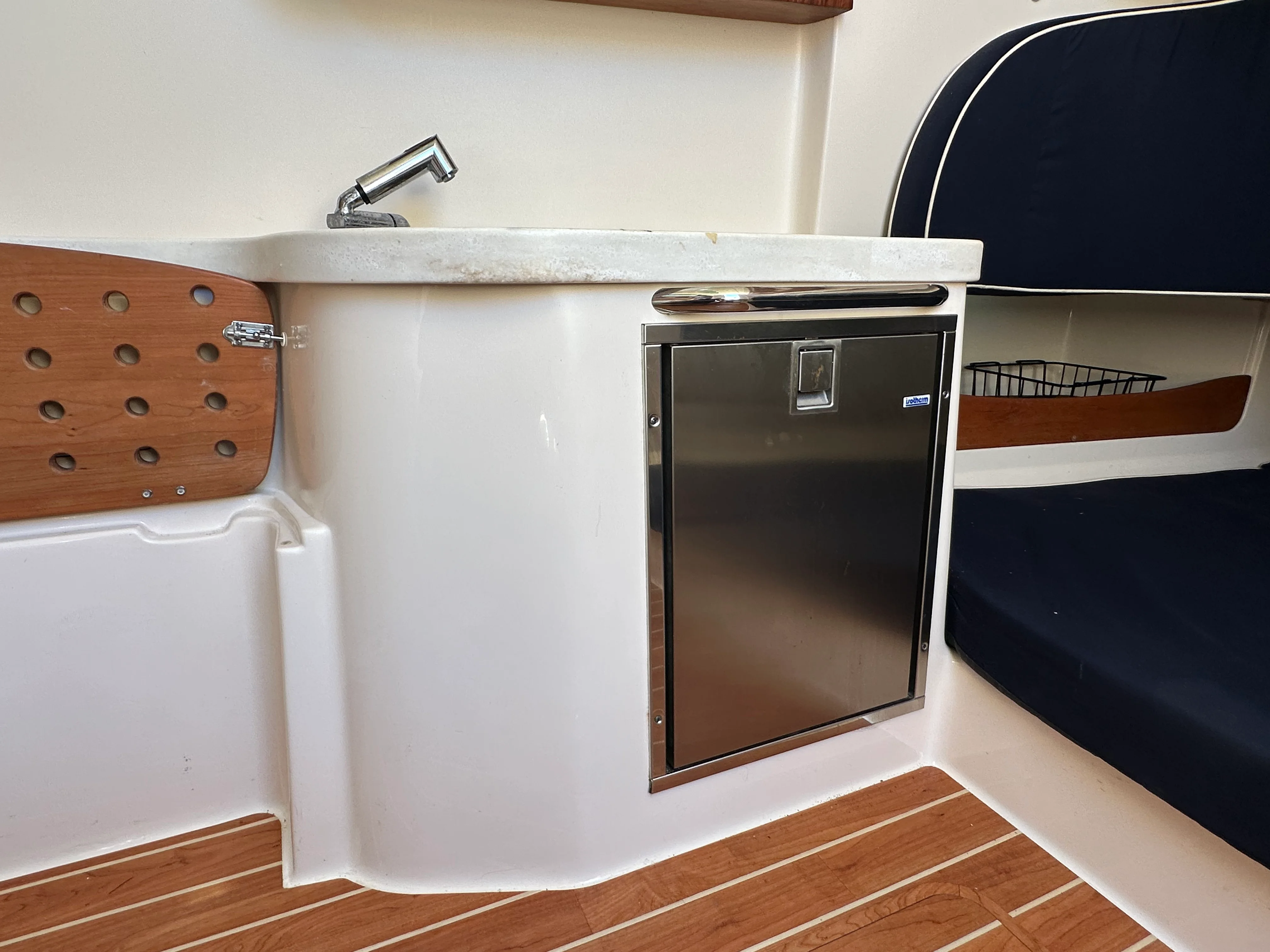 2021 Grady-White 376 CANYON Image Thumbnail #59