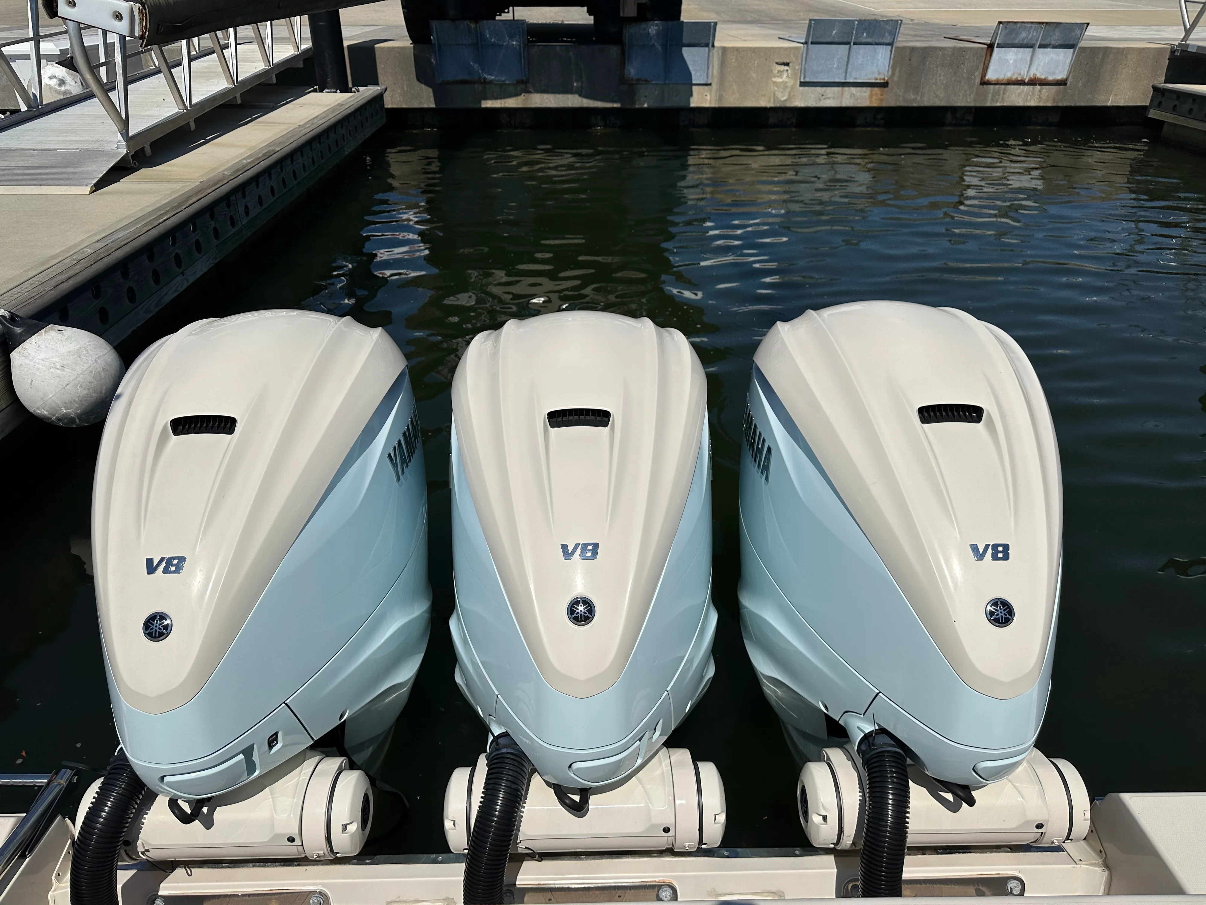 2021 Grady-White 376 CANYON Image Thumbnail #3