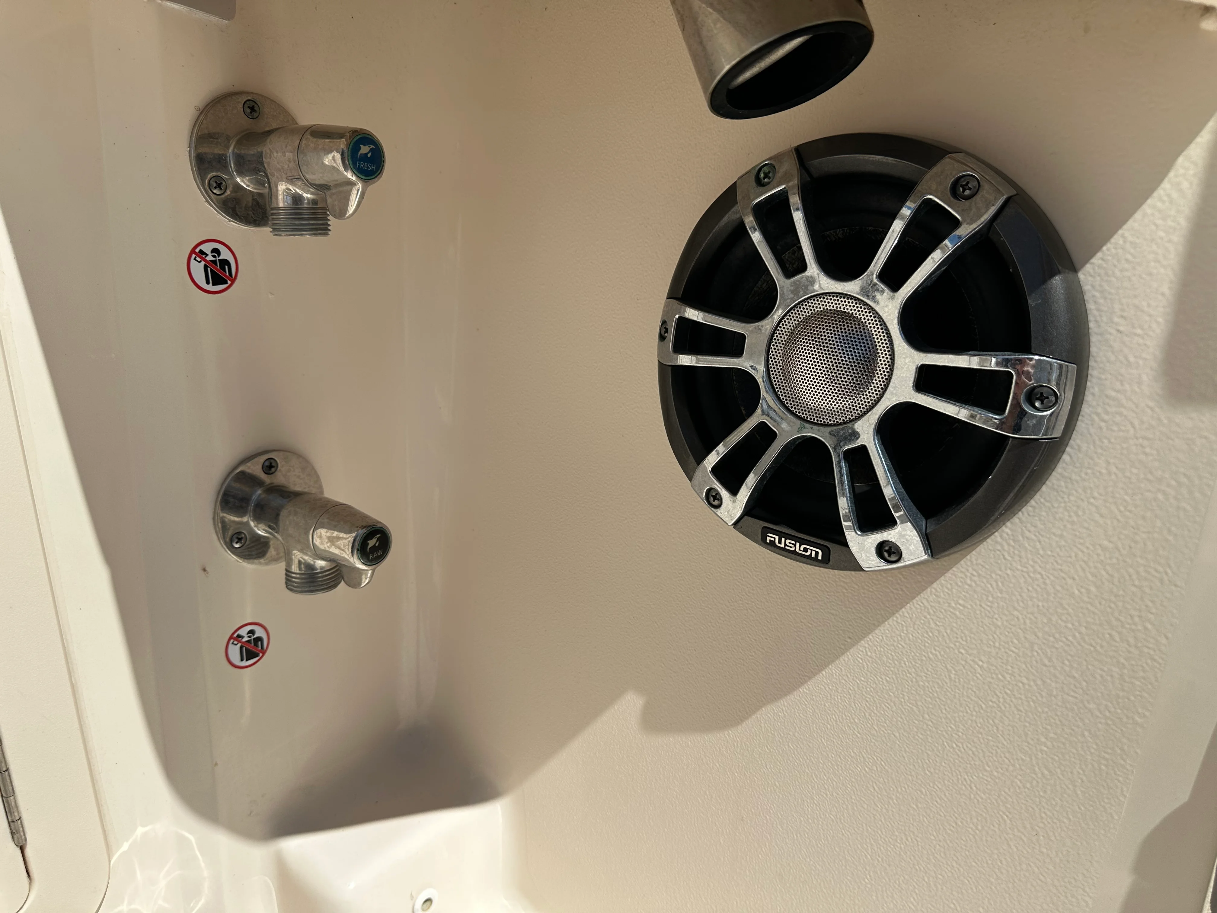 2021 Grady-White 376 CANYON Image Thumbnail #35