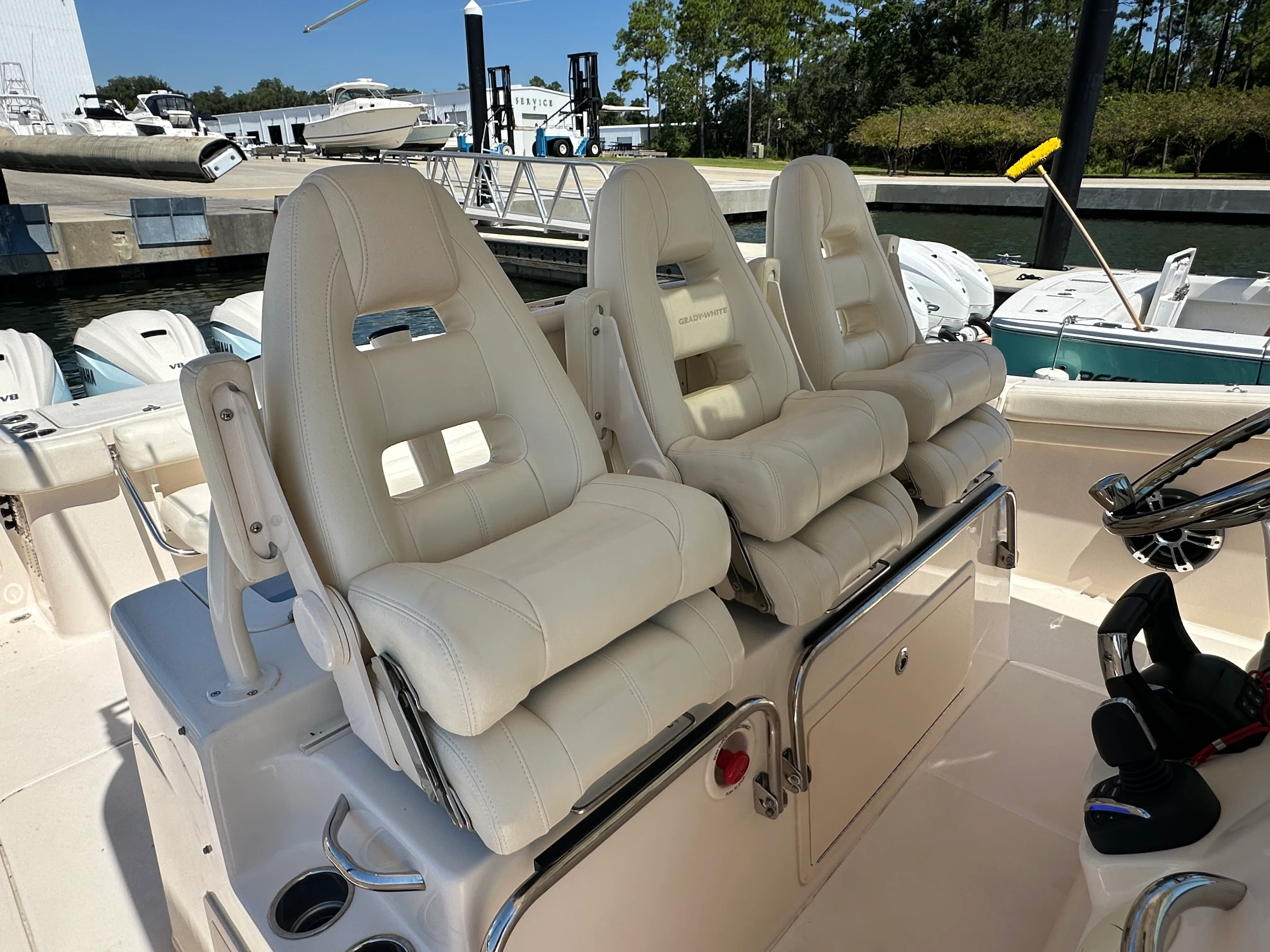 2021 Grady-White 376 CANYON Image Thumbnail #38