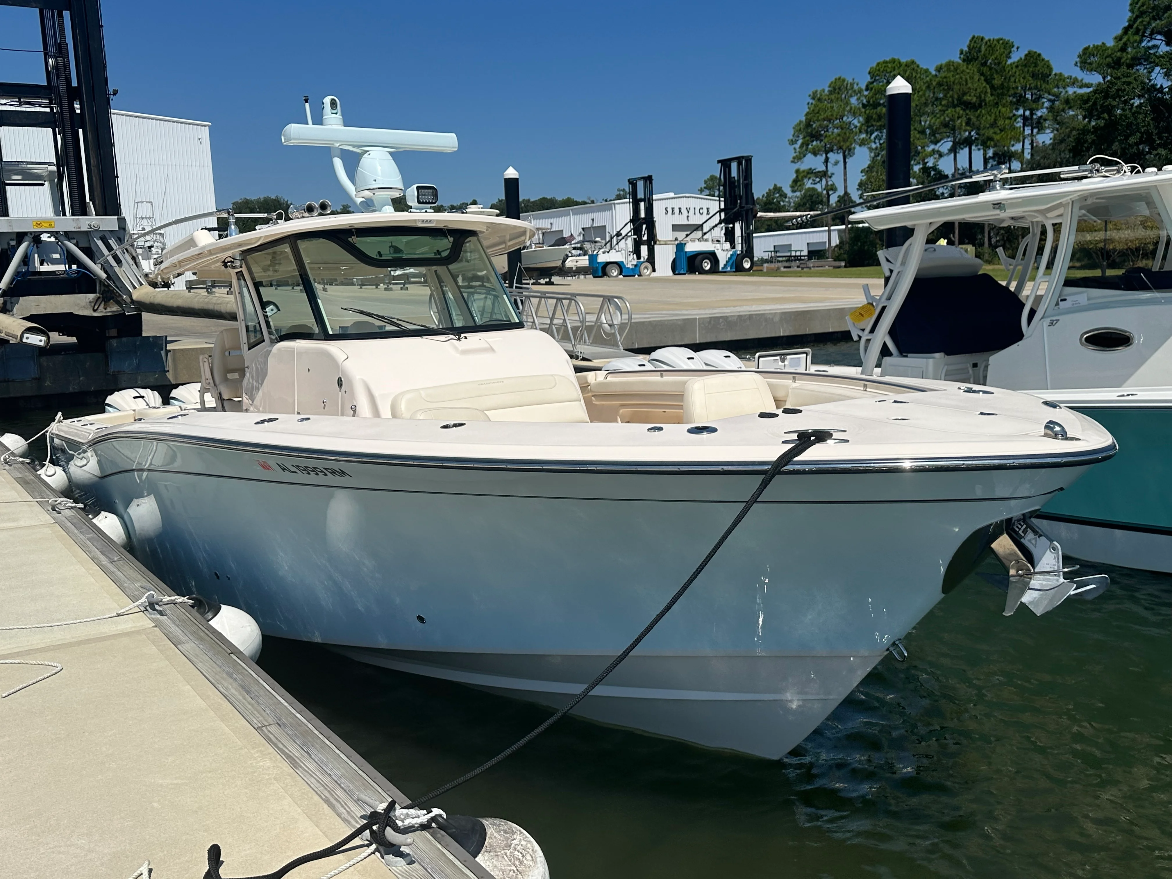 2021 Grady-White 376 CANYON Image Thumbnail #1