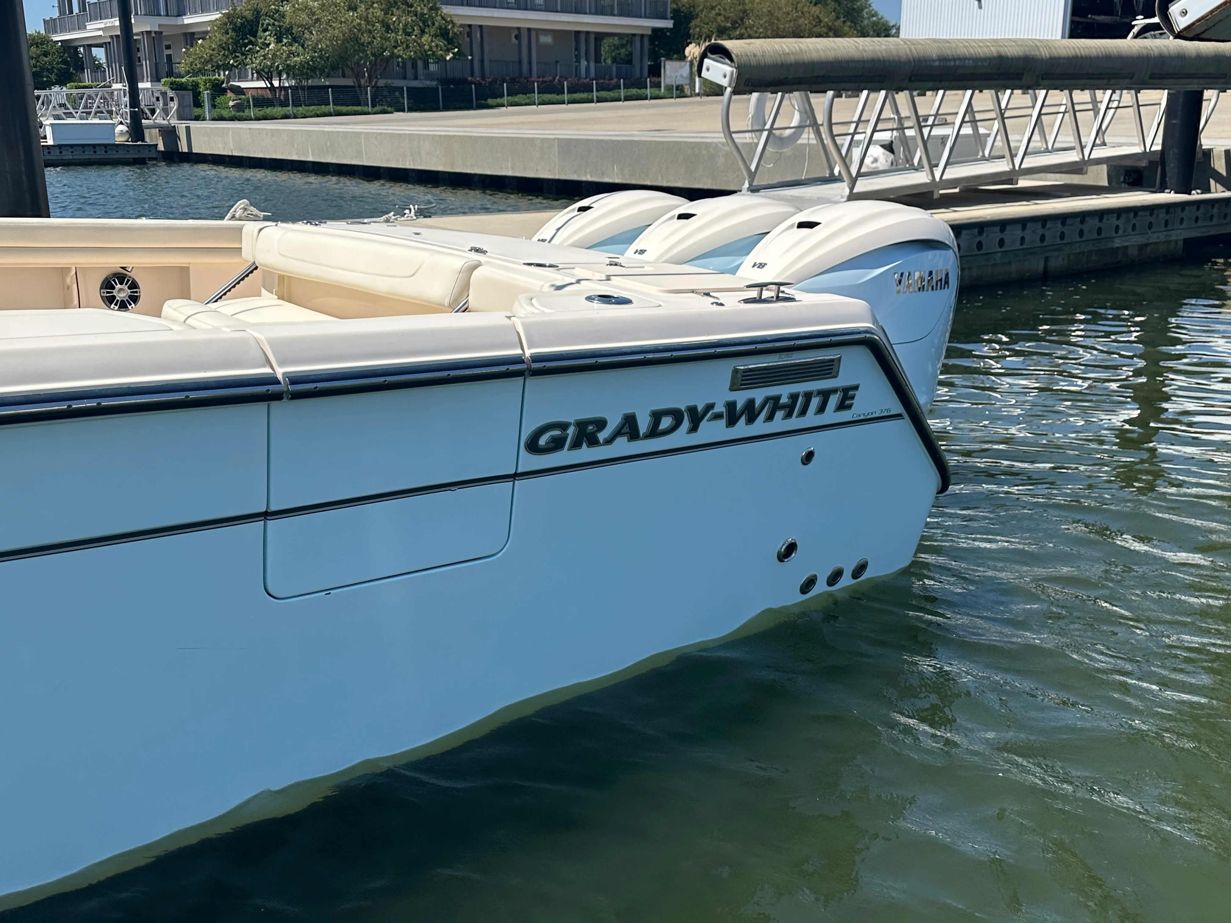 2021 Grady-White 376 CANYON Image Thumbnail #19