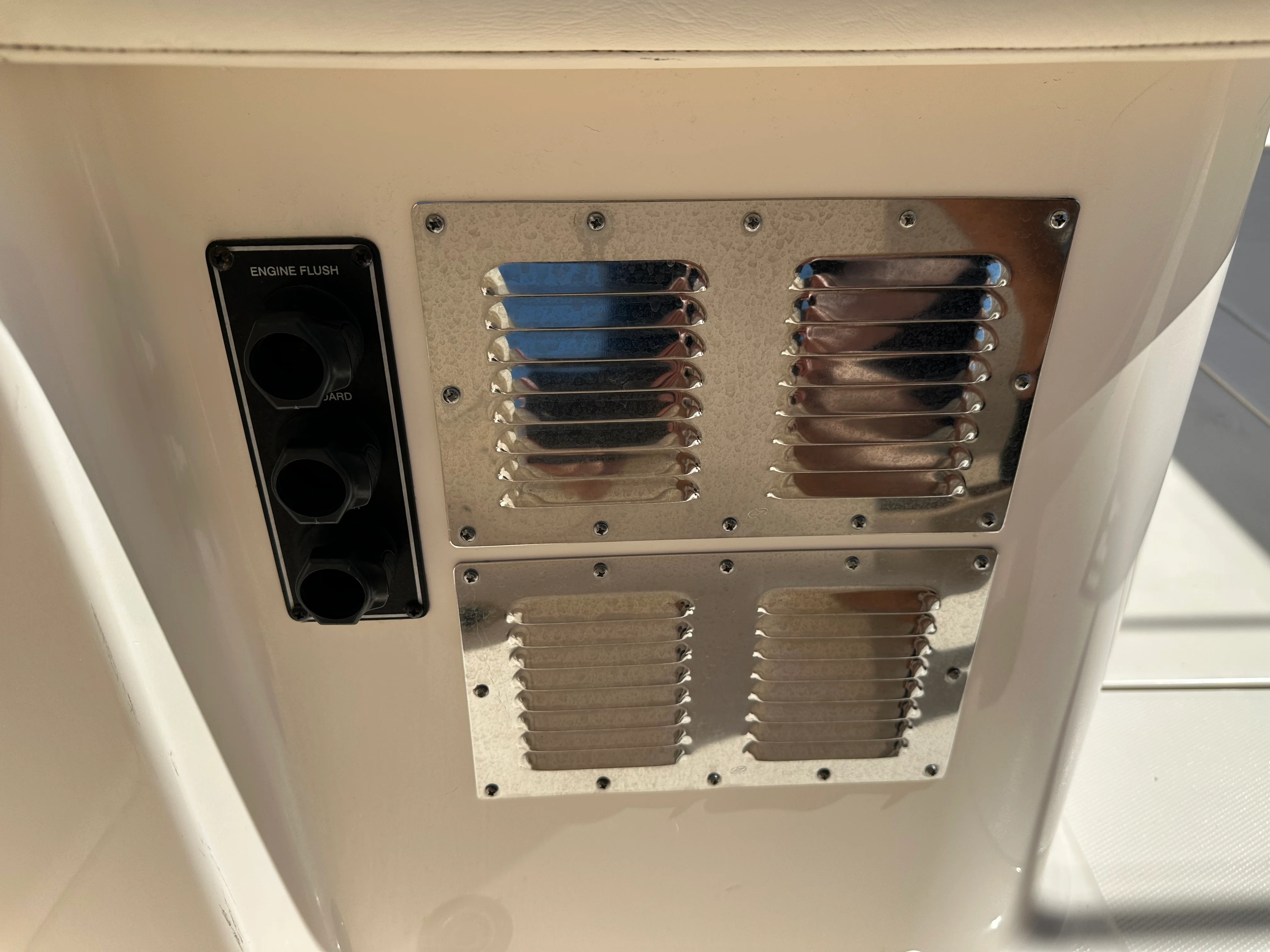 2021 Grady-White 376 CANYON Image Thumbnail #22