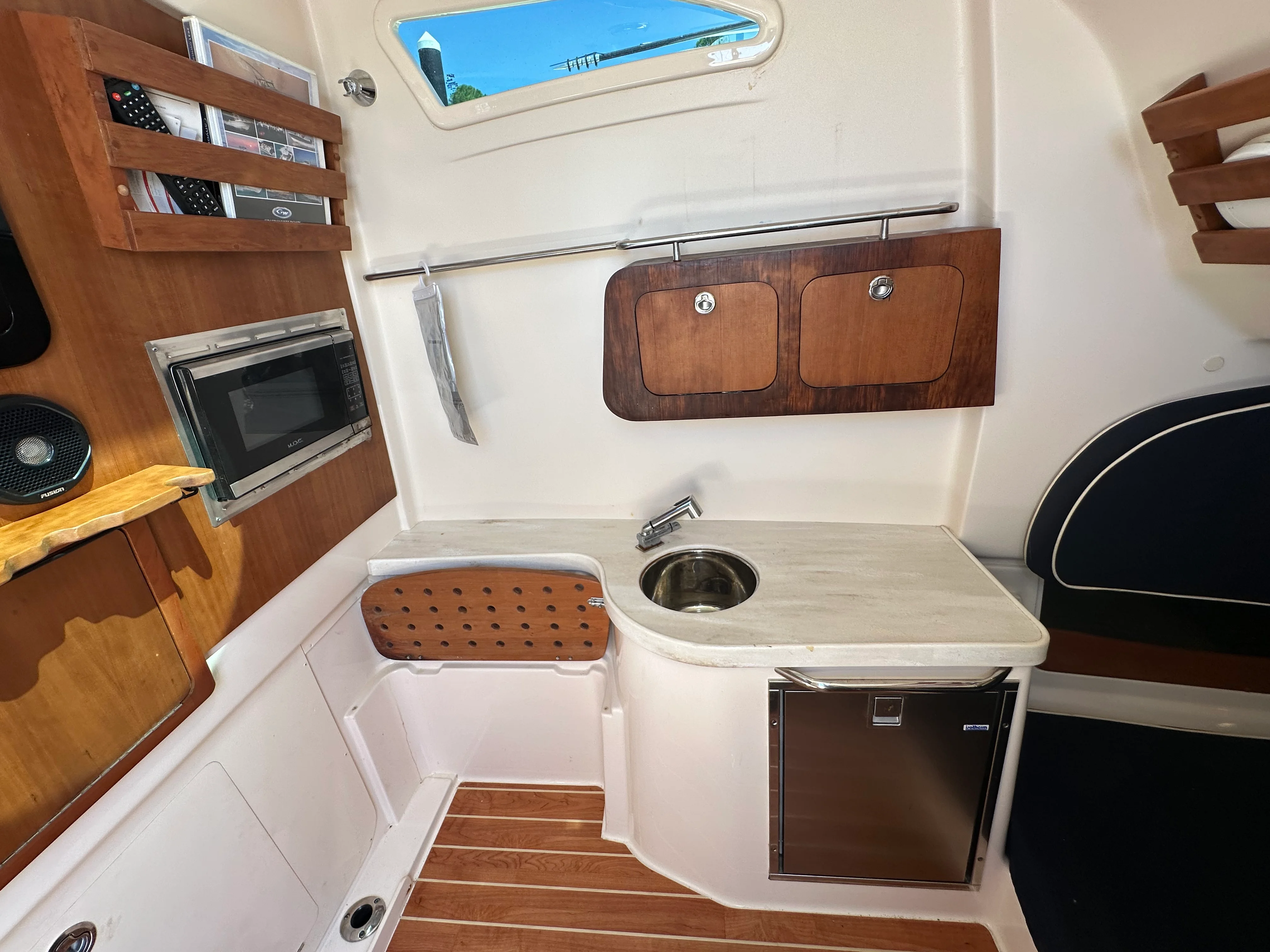 2021 Grady-White 376 CANYON Image Thumbnail #62