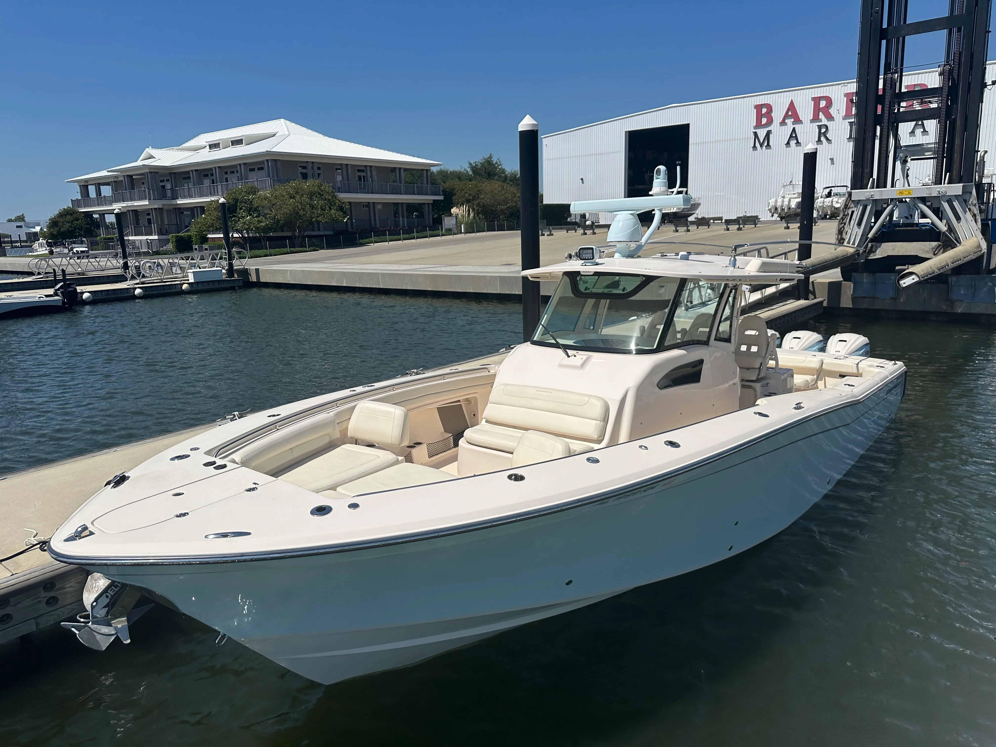 2021 Grady-White 376 CANYON Image Thumbnail #1