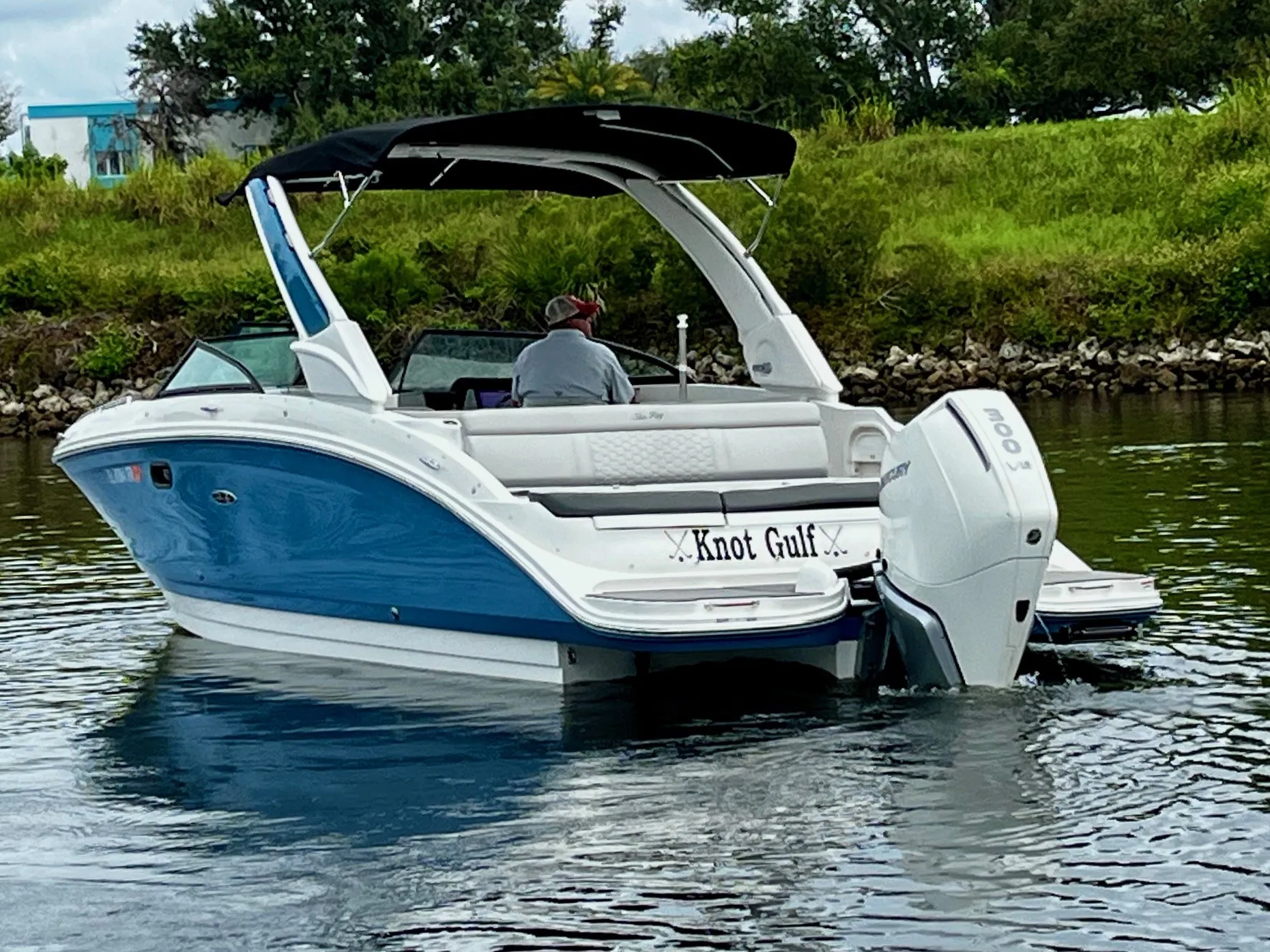 2024 Sea Ray 270 SDX OUTBOARD Image Thumbnail #4