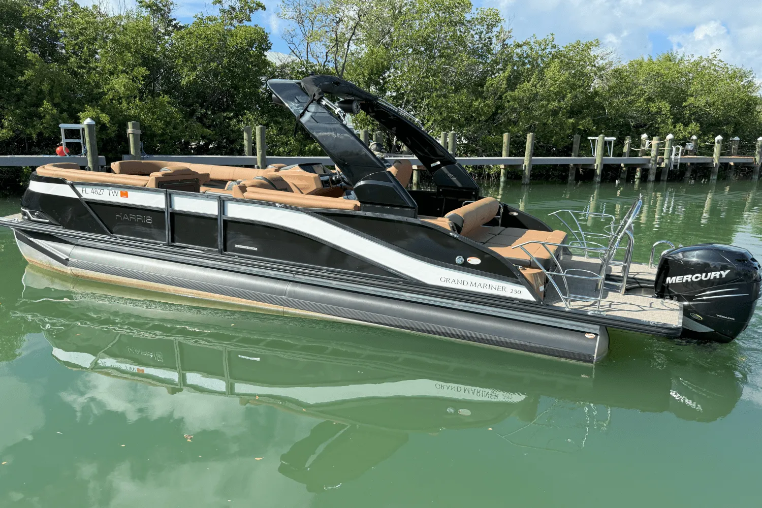 2022 Harris GRAND MARINER 250 Image Thumbnail #1