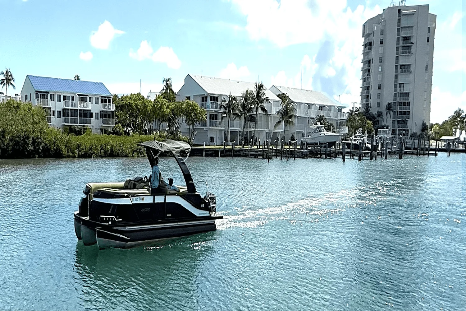 2022 Harris GRAND MARINER 250 Image Thumbnail #33