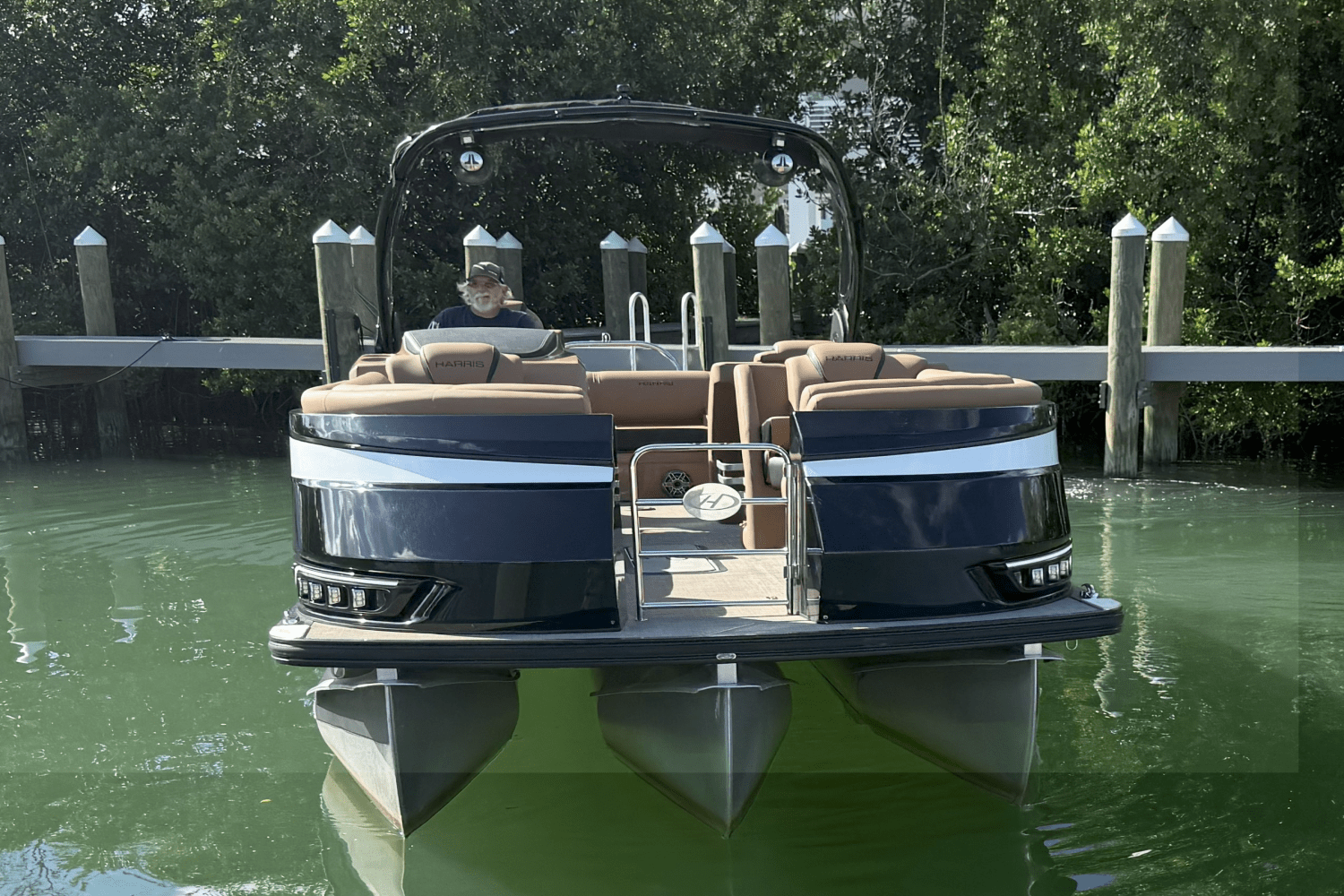 2022 Harris GRAND MARINER 250 Image Thumbnail #12