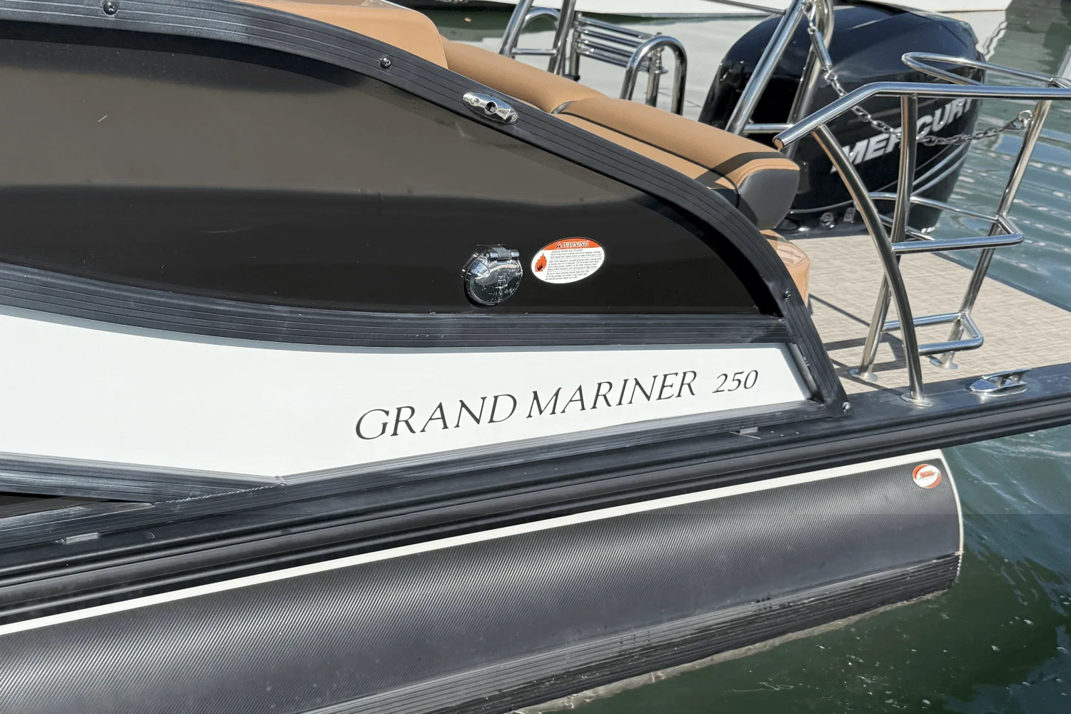 2022 Harris GRAND MARINER 250 Image Thumbnail #28