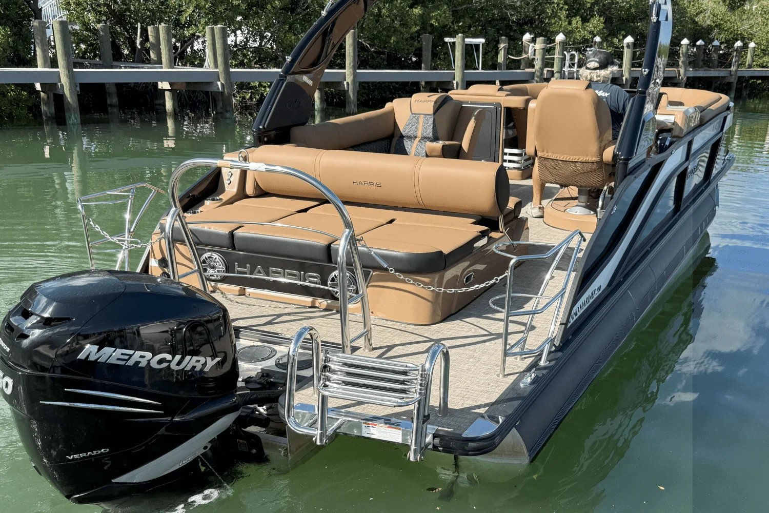 2022 Harris GRAND MARINER 250 Image Thumbnail #6