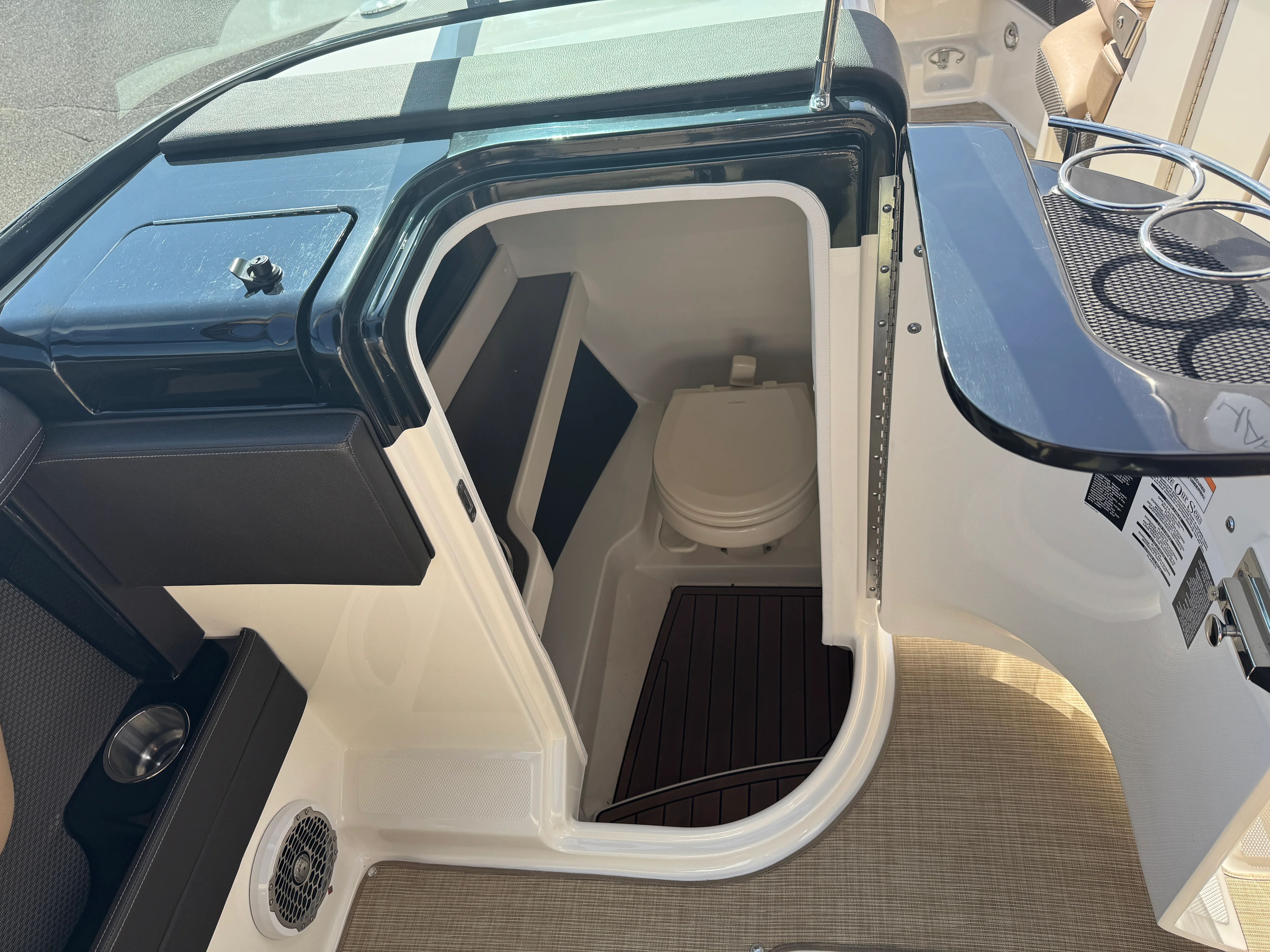 2018 Sea Ray 280 SLX Image Thumbnail #28