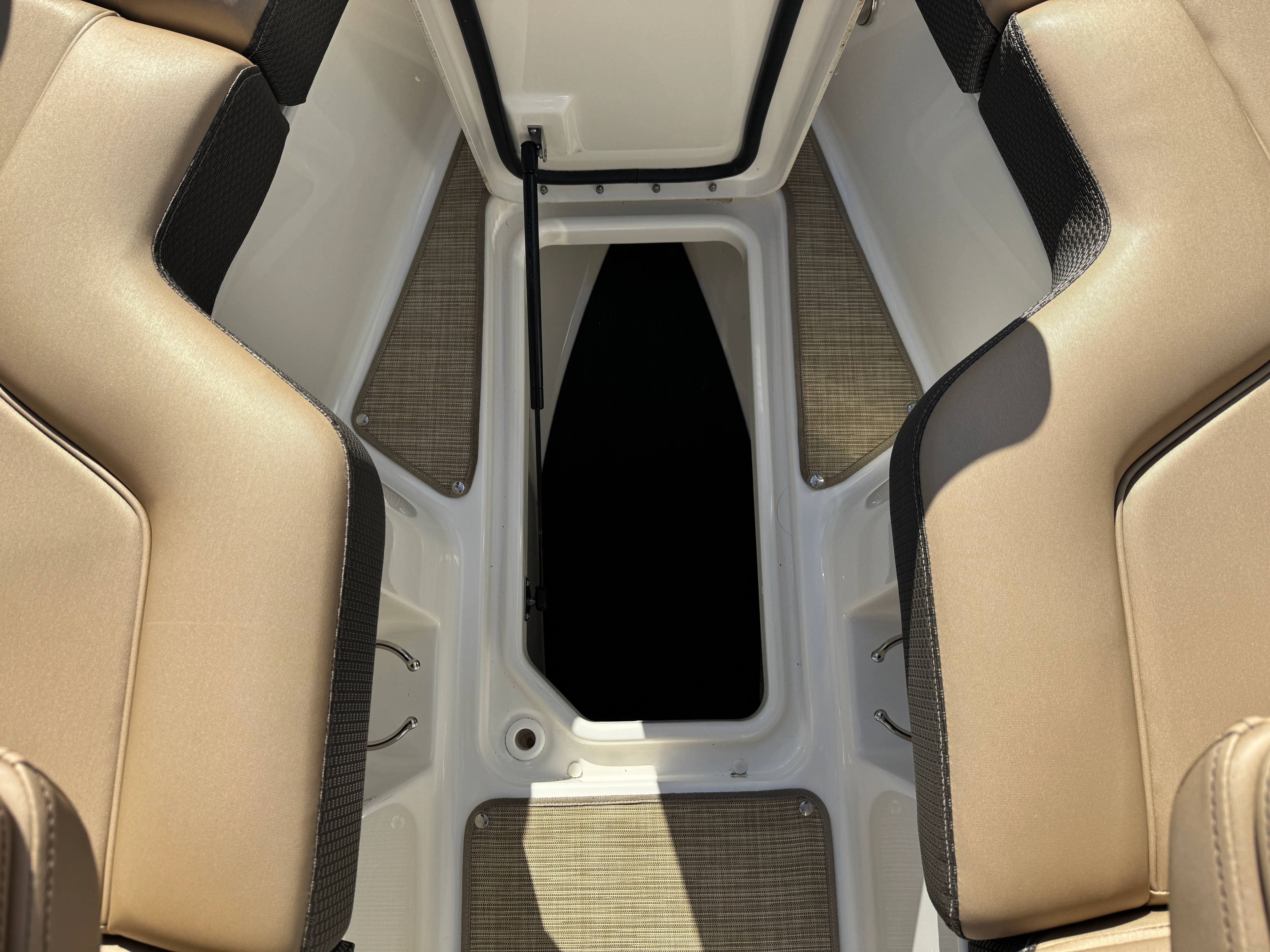 2018 Sea Ray 280 SLX Image Thumbnail #44