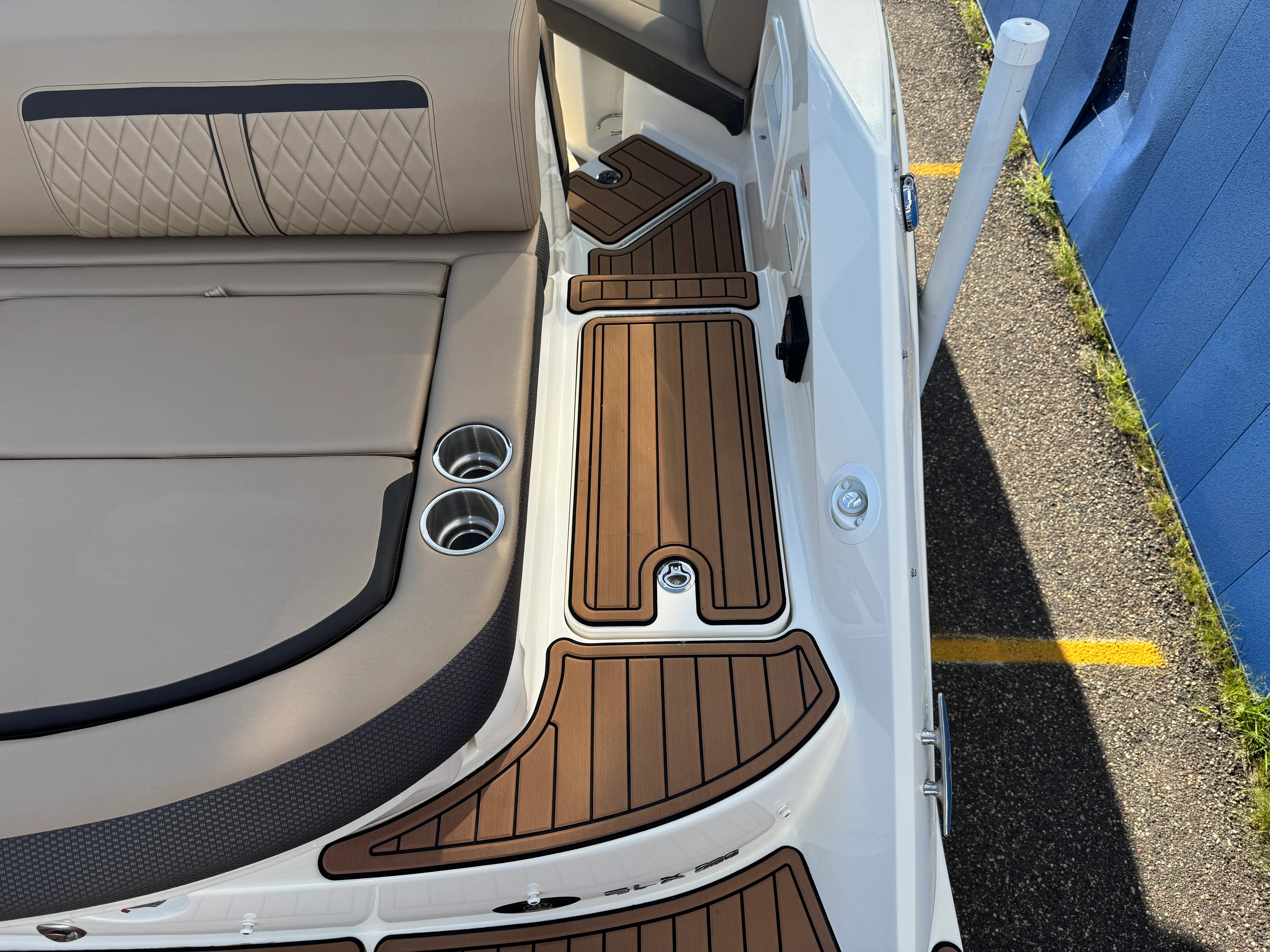 2018 Sea Ray 280 SLX Image Thumbnail #8