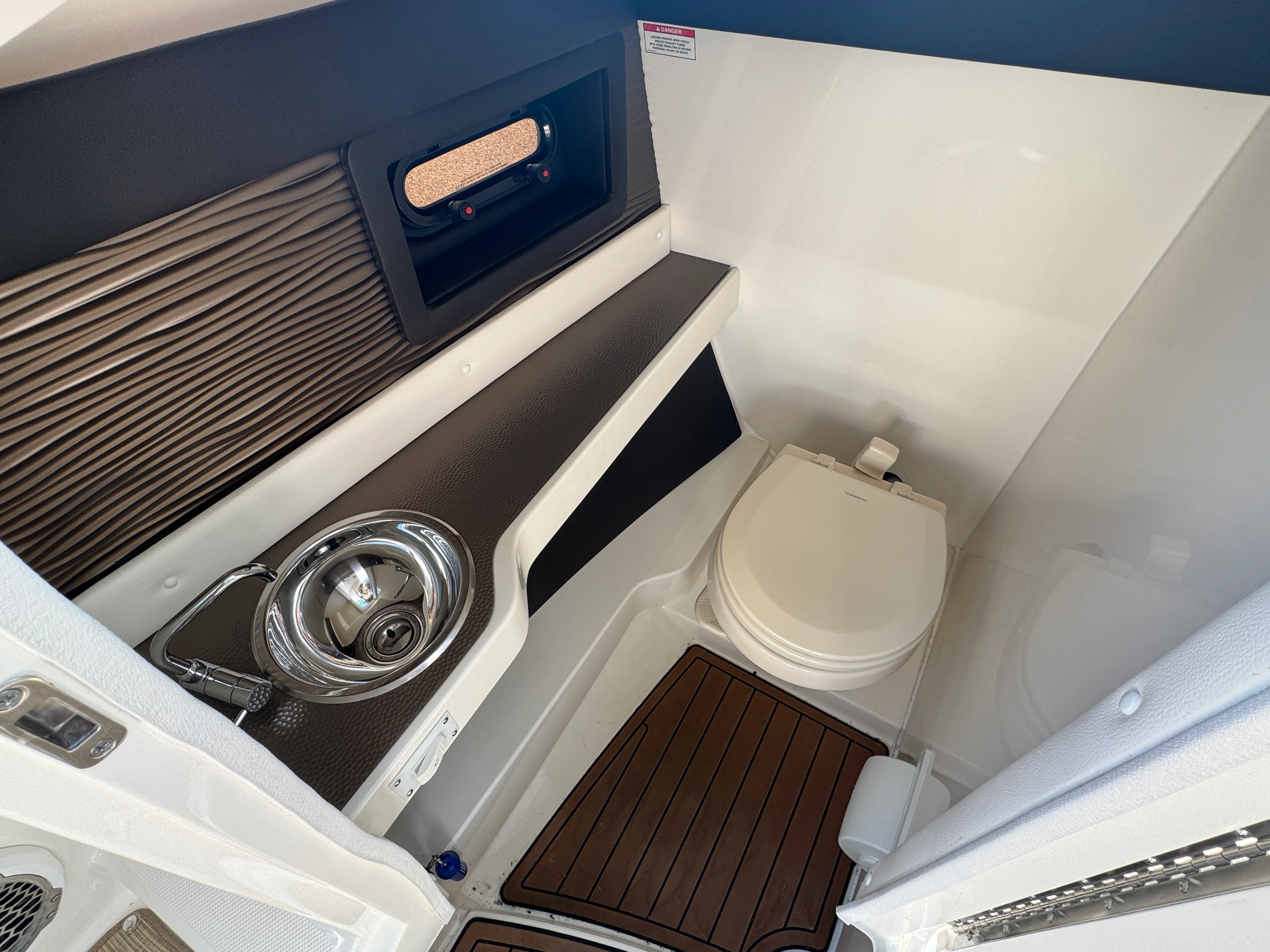 2018 Sea Ray 280 SLX Image Thumbnail #29