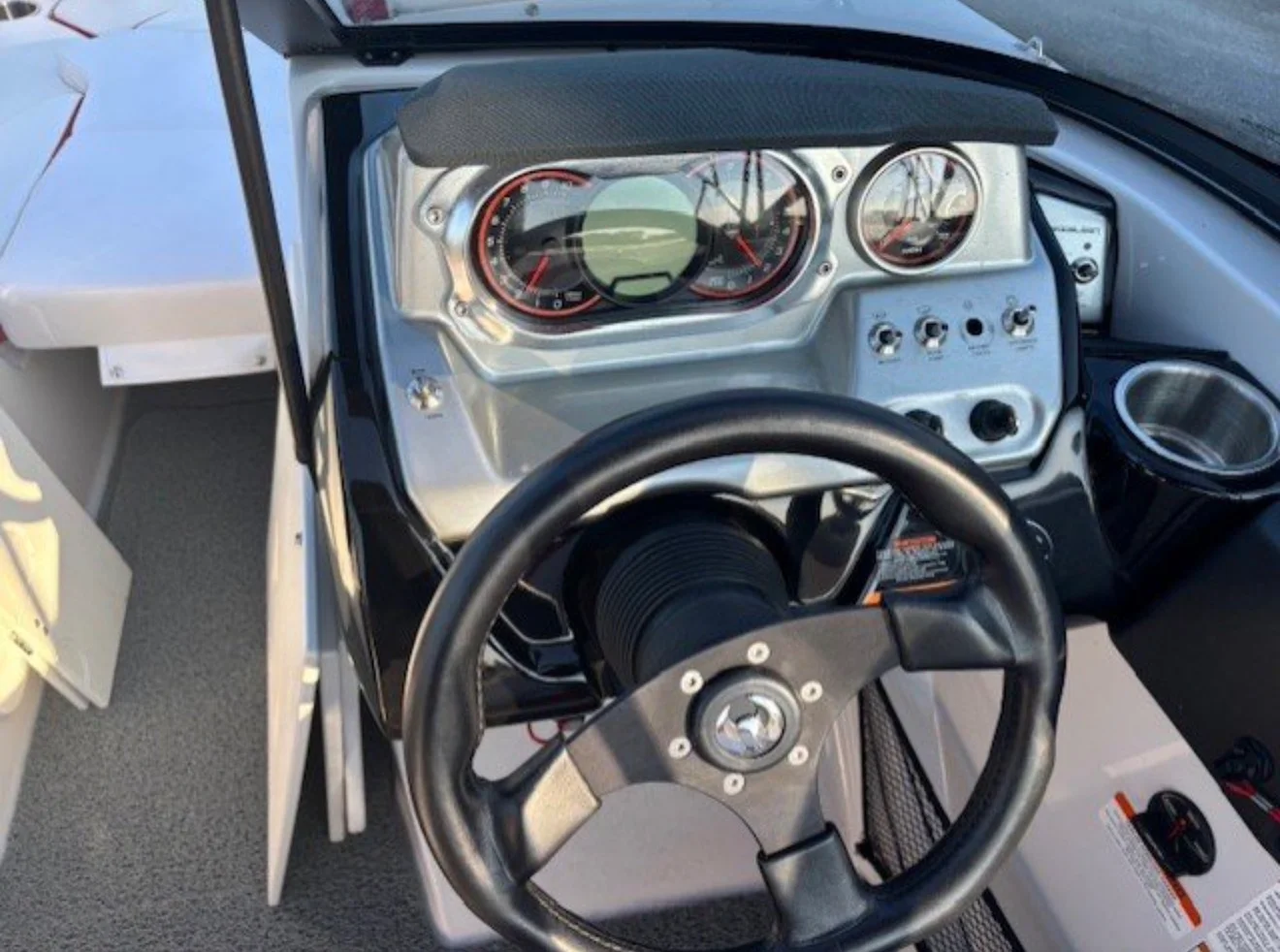 2016 Scarab 215 HO/IMPULSE Image Thumbnail #8