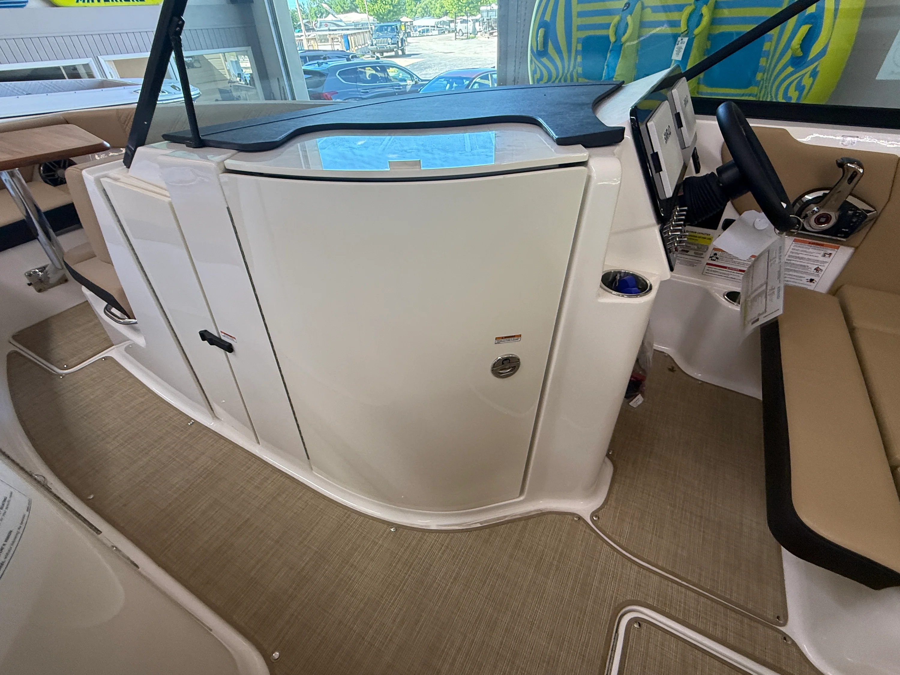 2026 Sea Ray SDX 250 Image Thumbnail #21