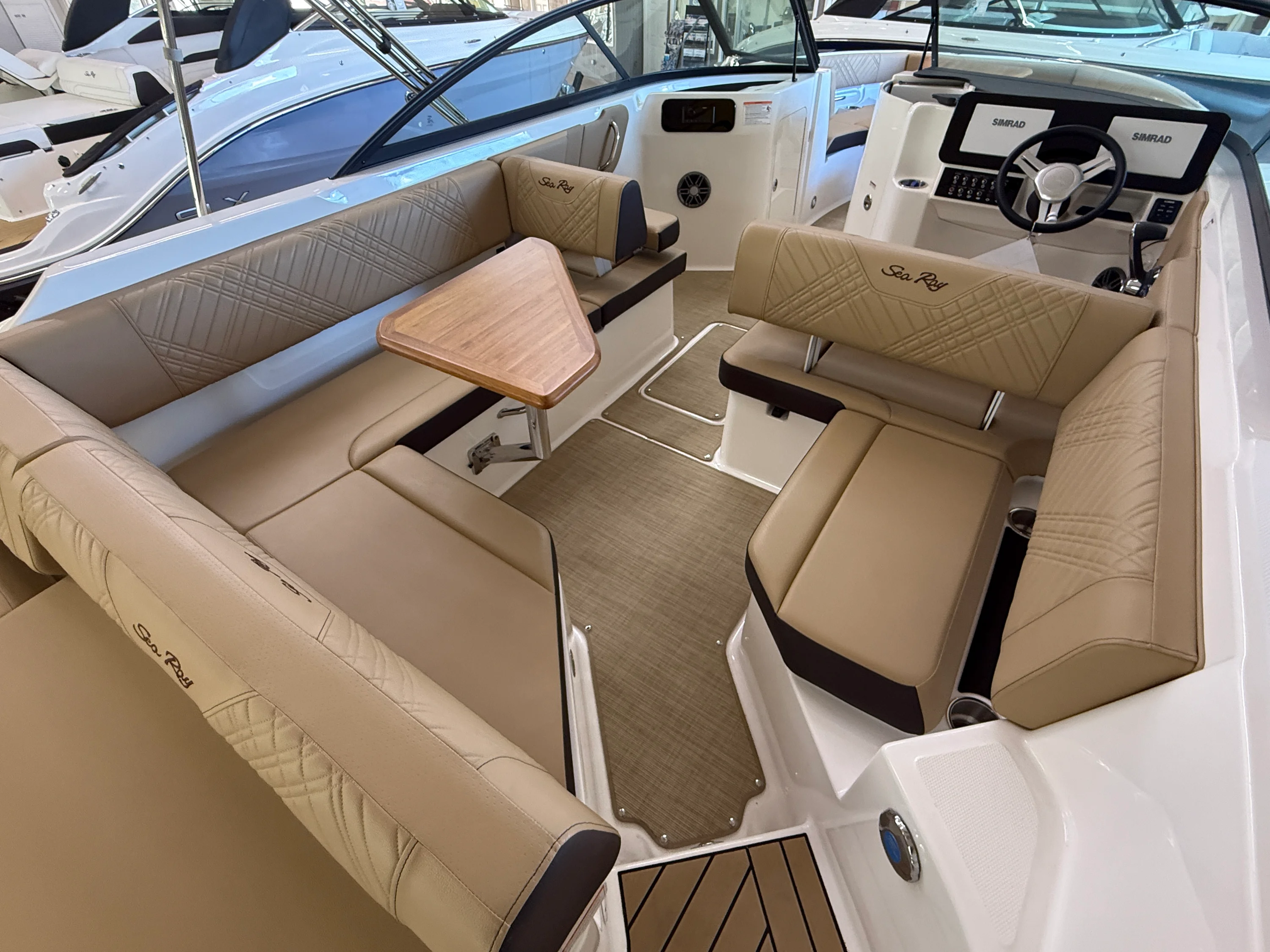 2026 Sea Ray SDX 250 Image Thumbnail #7