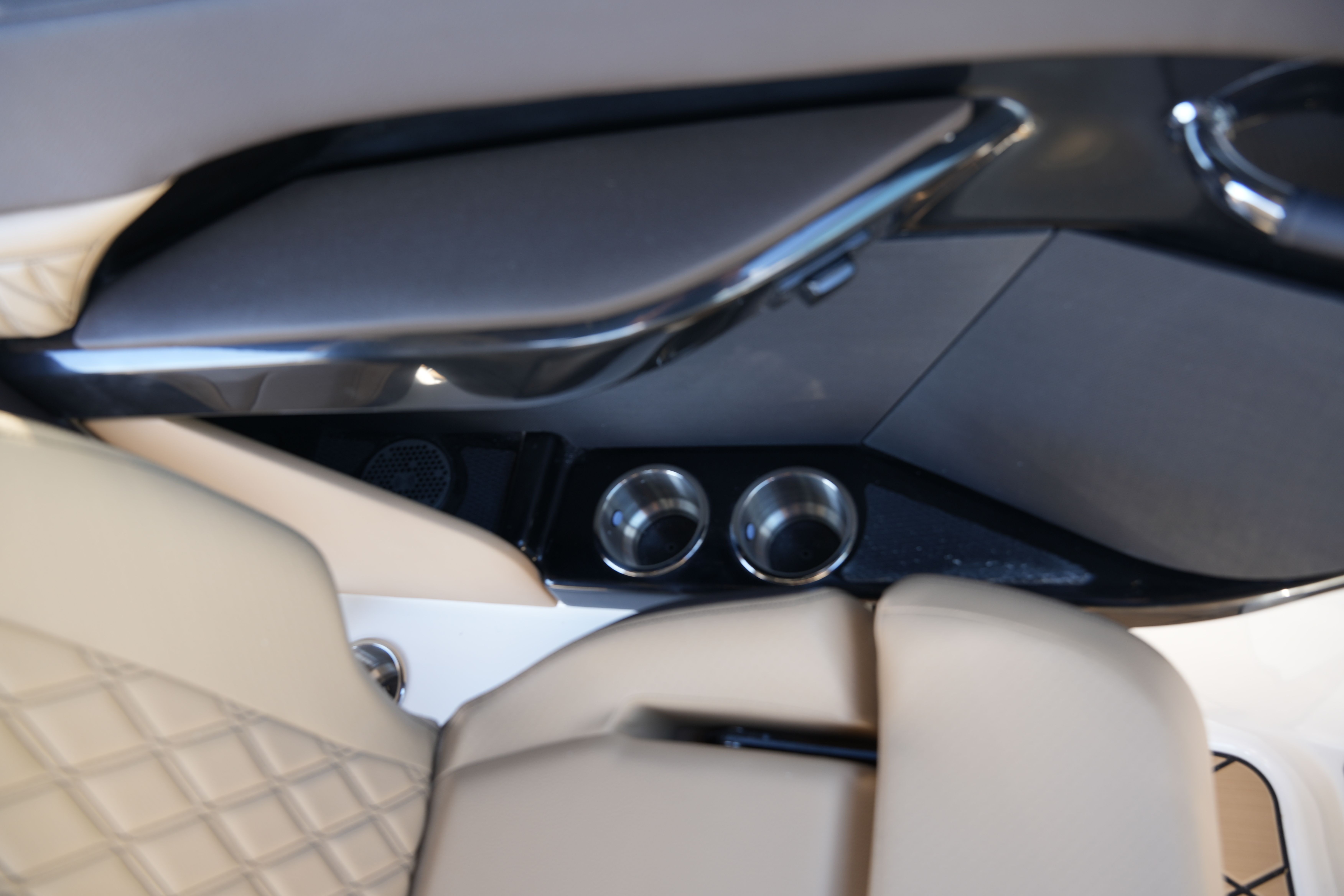 2026 Sea Ray SLX 280 Image Thumbnail #22