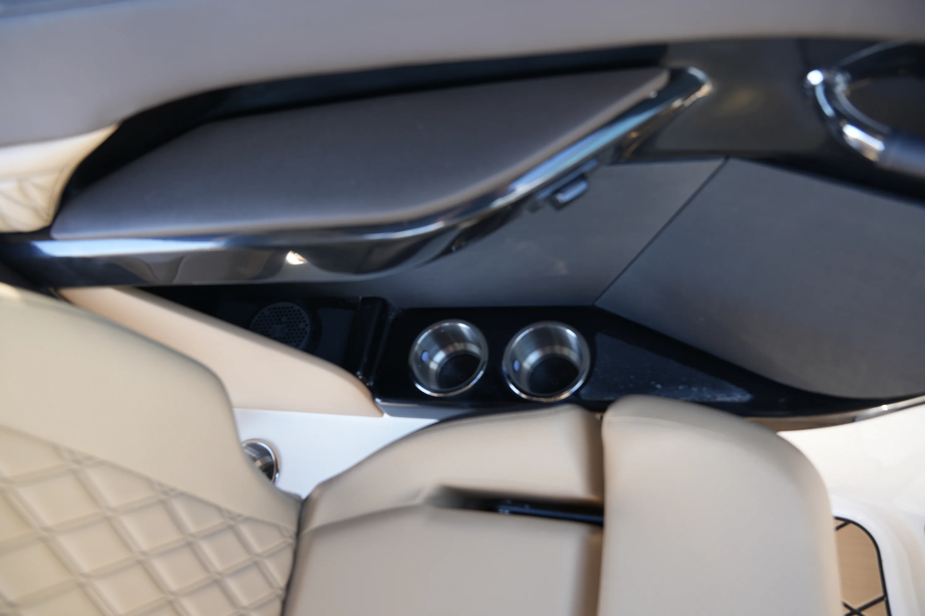 2026 Sea Ray SLX 280 Image Thumbnail #22