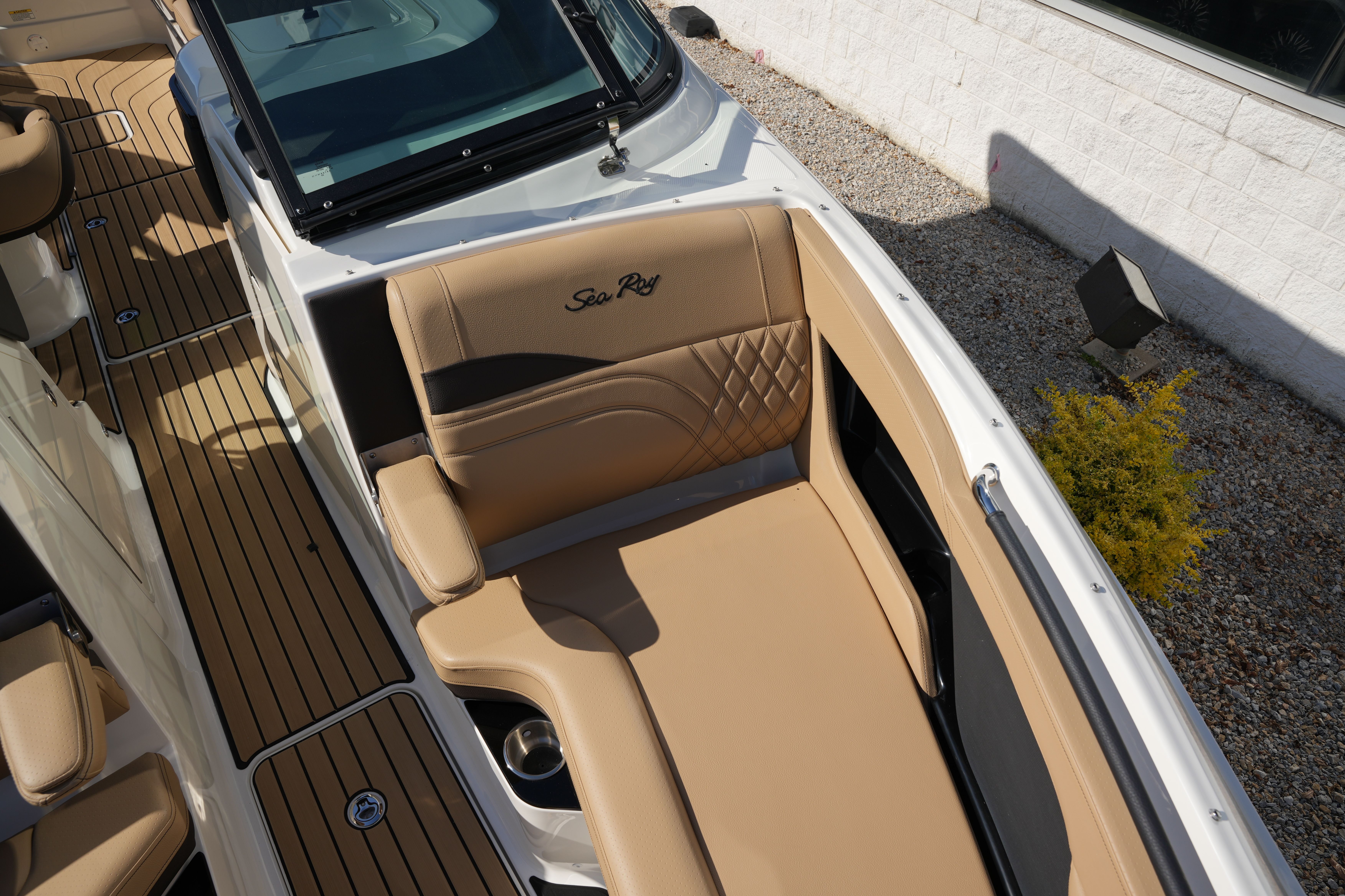 2026 Sea Ray SLX 280 Image Thumbnail #32