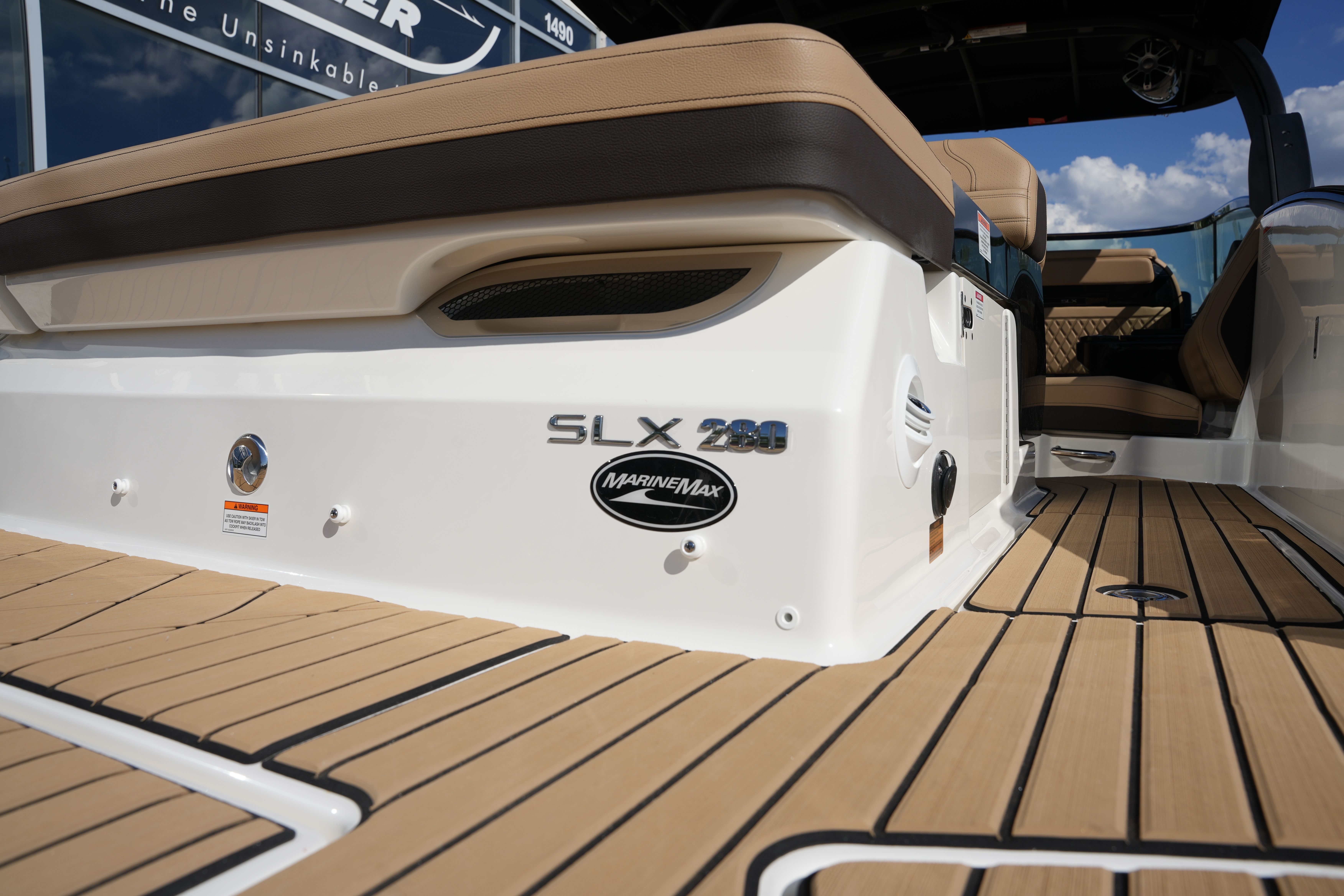 2026 Sea Ray SLX 280 Image Thumbnail #6
