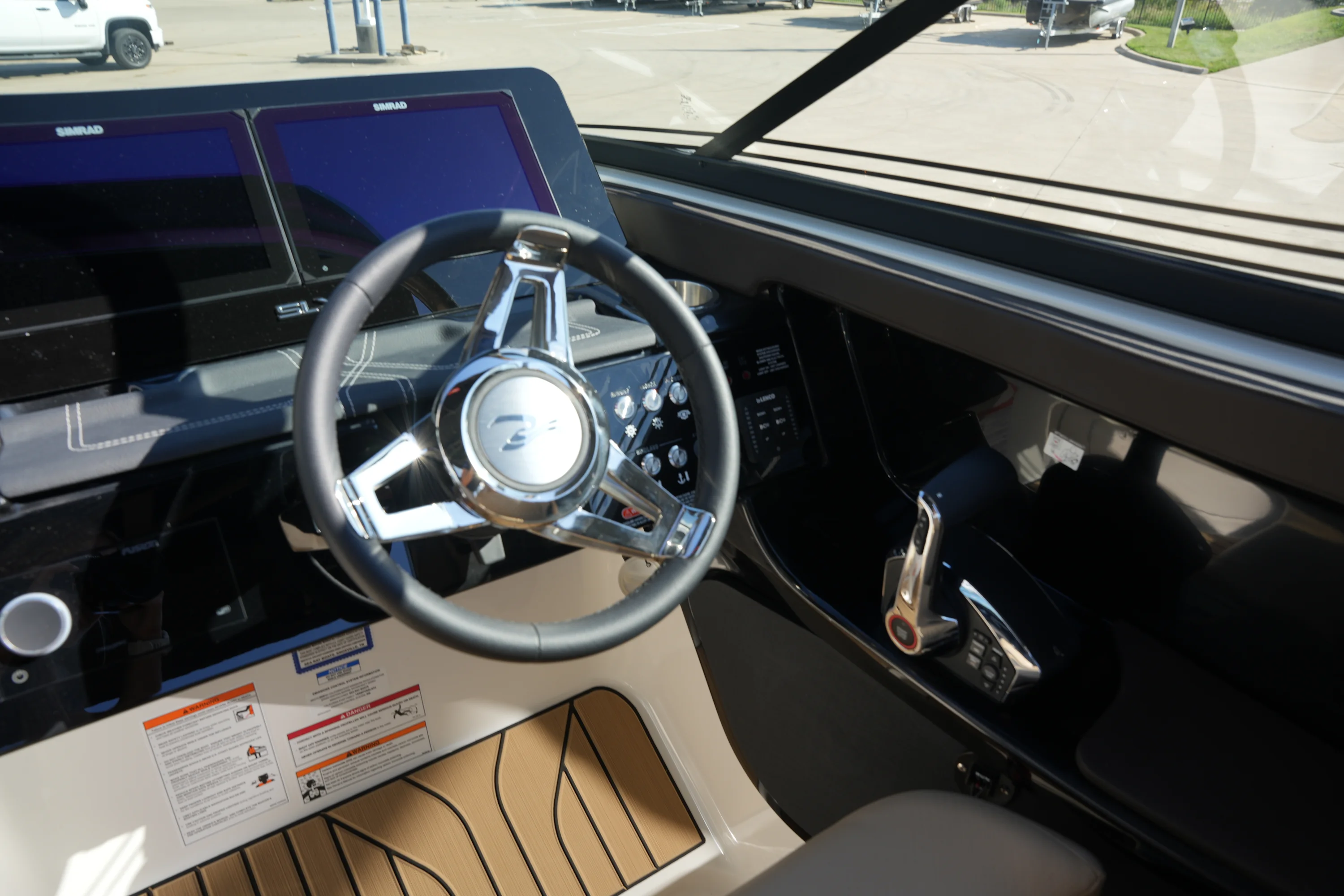 2026 Sea Ray SLX 280 Image Thumbnail #20