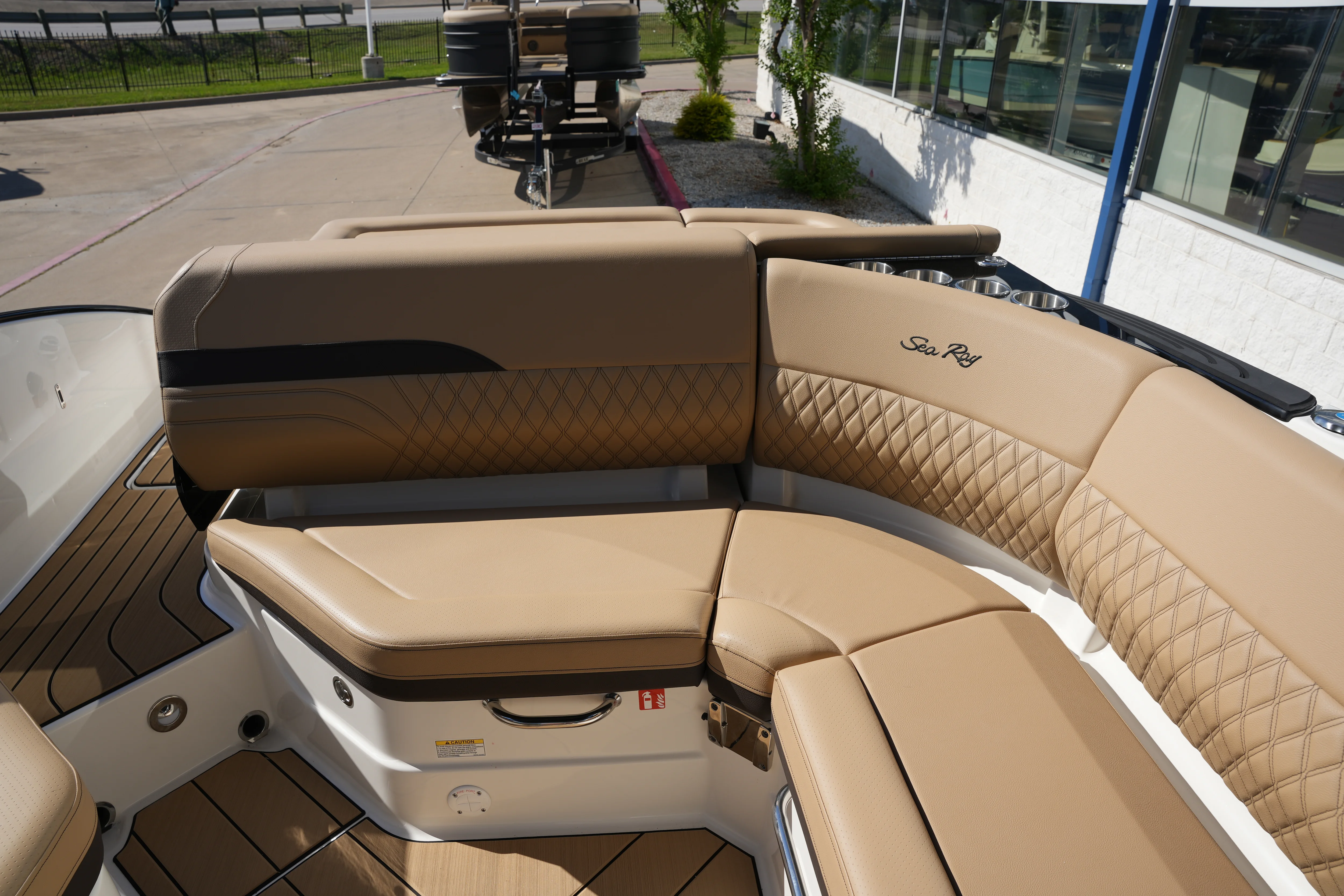 2026 Sea Ray SLX 280 Image Thumbnail #15