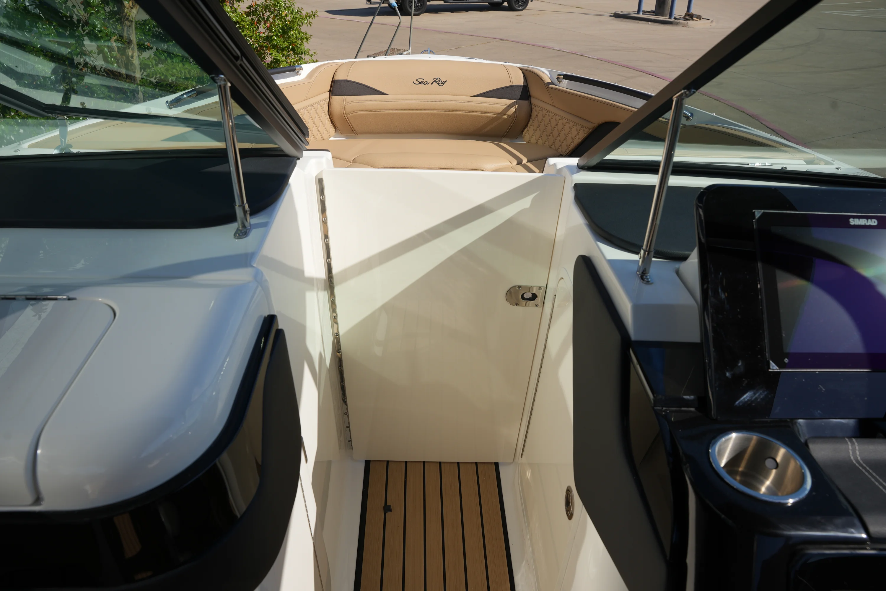 2026 Sea Ray SLX 280 Image Thumbnail #28