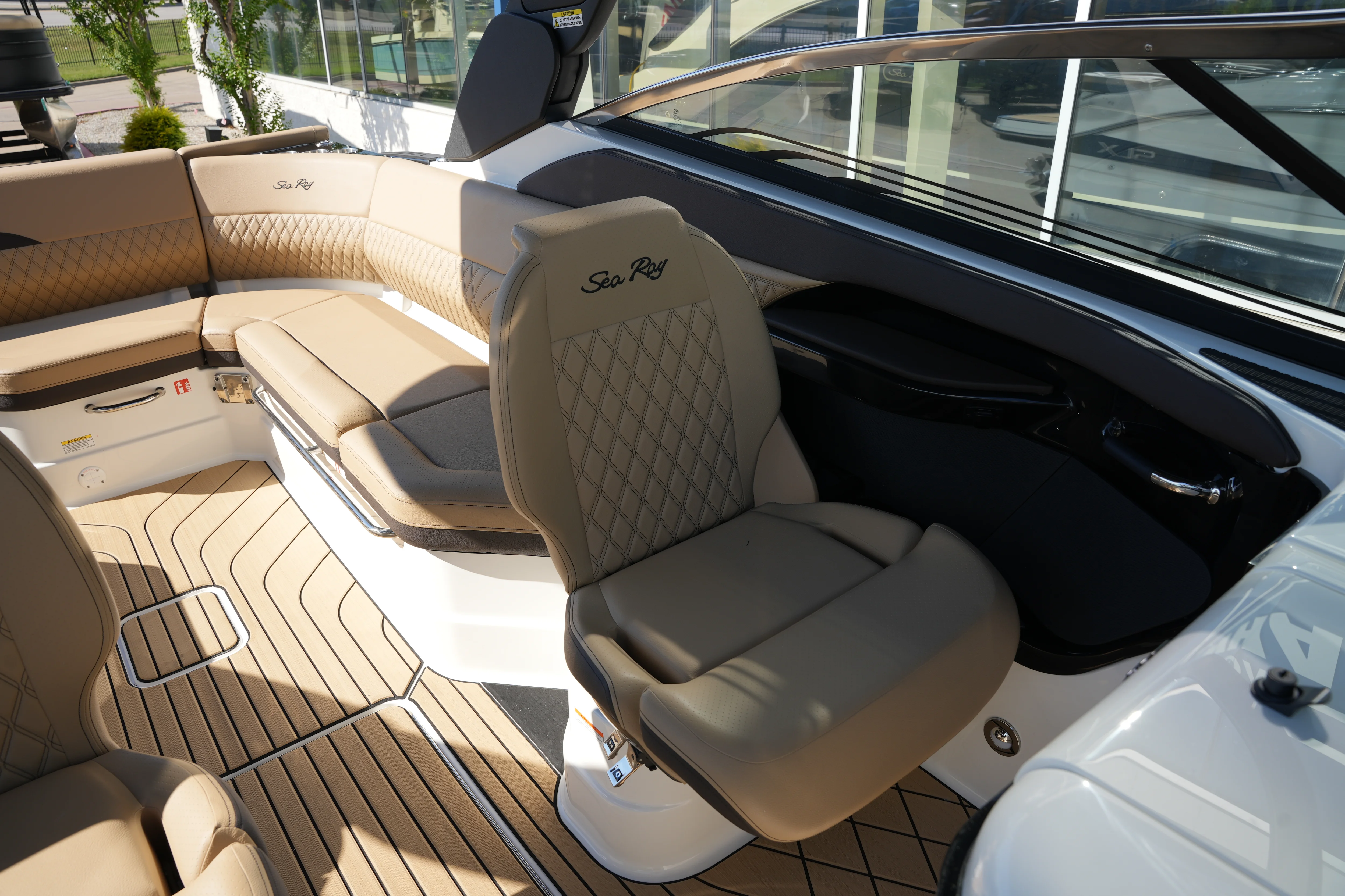 2026 Sea Ray SLX 280 Image Thumbnail #21