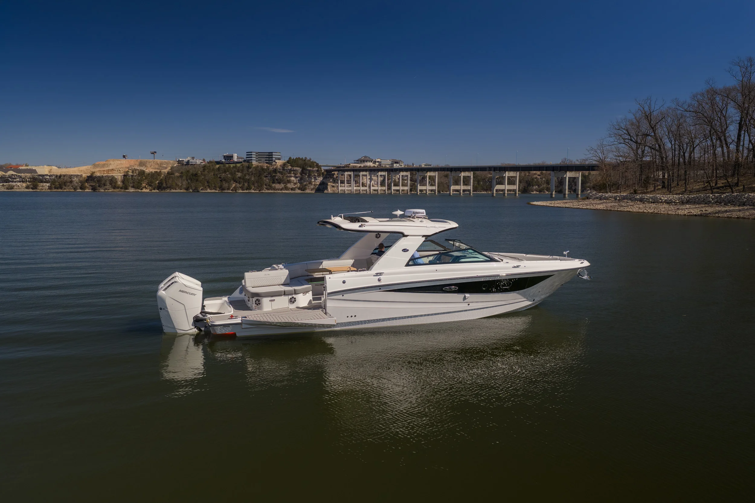 2026 Sea Ray SLX 400 Outboard Image Thumbnail #8