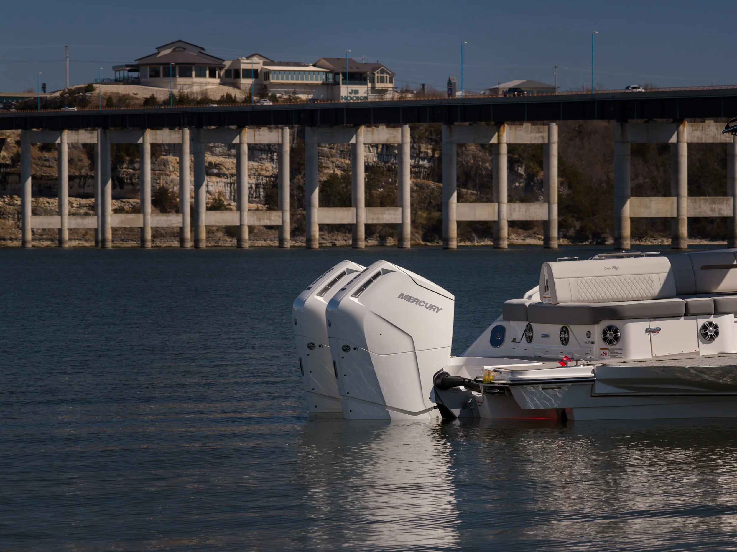 2026 Sea Ray SLX 400 Outboard Image Thumbnail #3